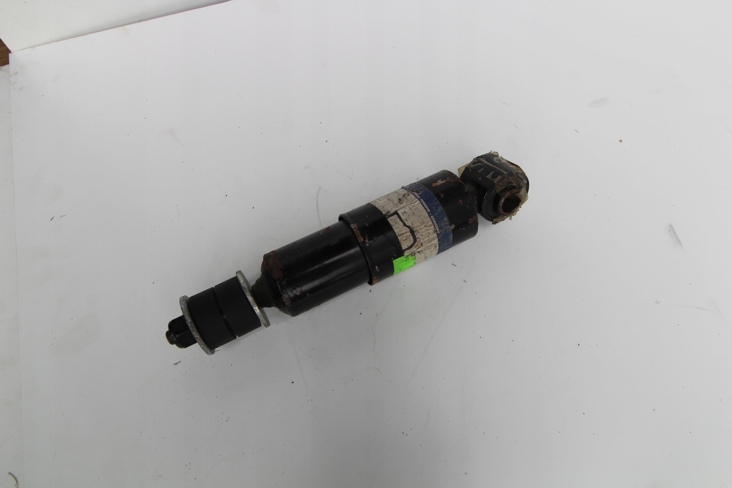 AMORTYZATOR KABINY SCANIA