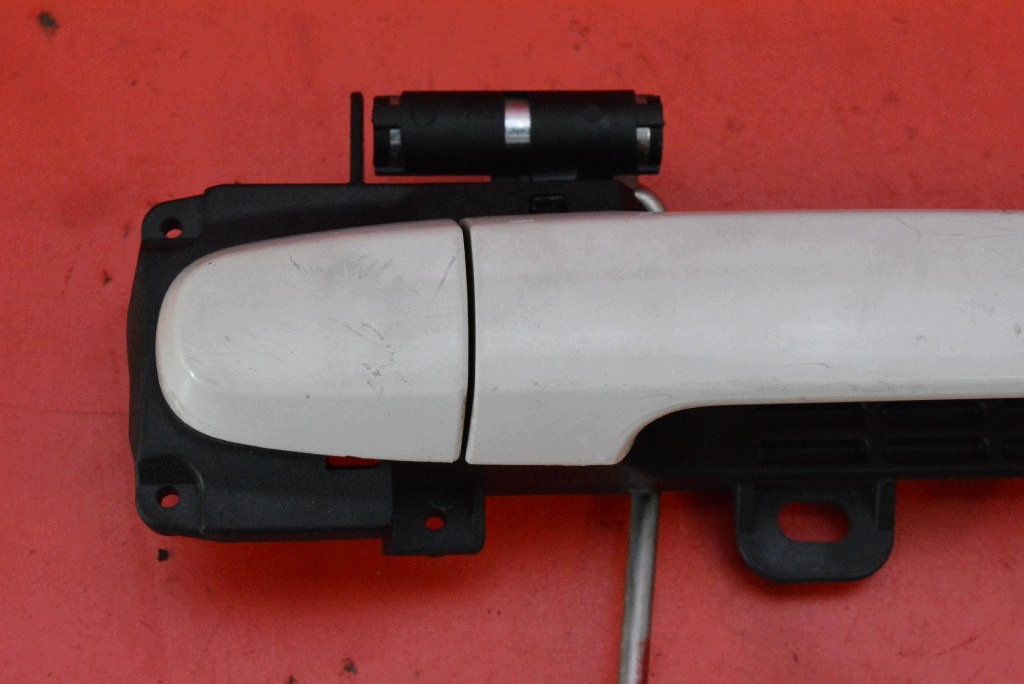 handle right front front 068 TOYOTA AYGO 2 II 14-20