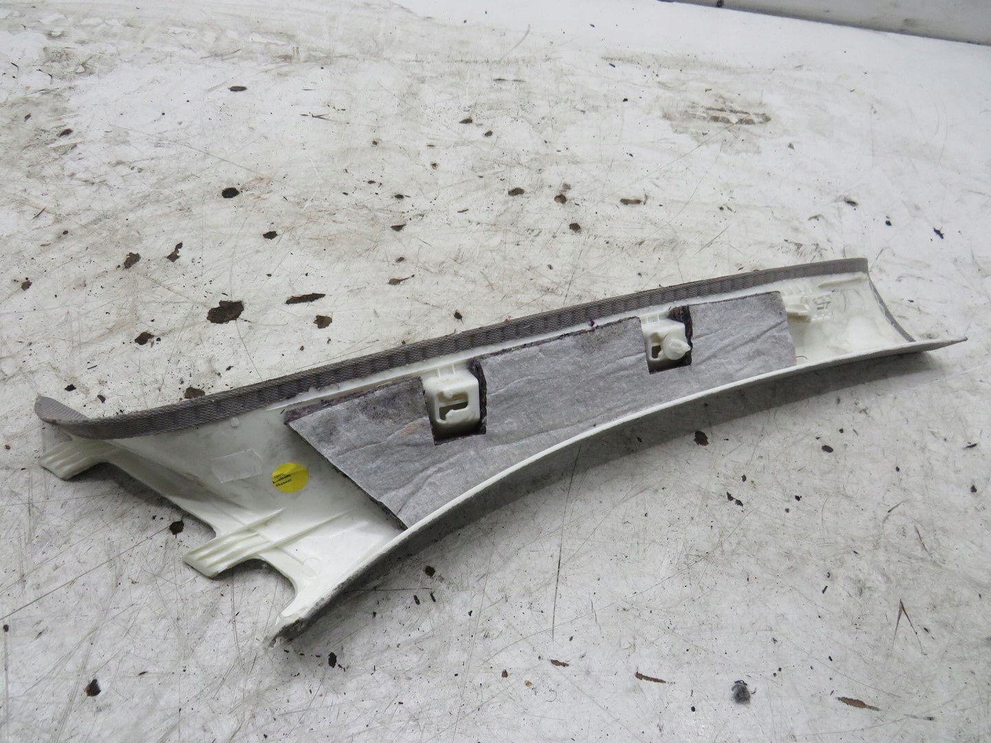 OSŁONA SŁUPKA LEWY PRZÓD BMW F20 Typ samochodu Samochody osobowe