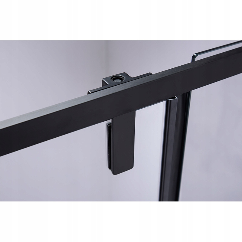 DRZWI PRYSZNICOWE SH08B CZARNE 90 CM 6 MM Waga produktu z opakowaniem jednostkowym 45 kg