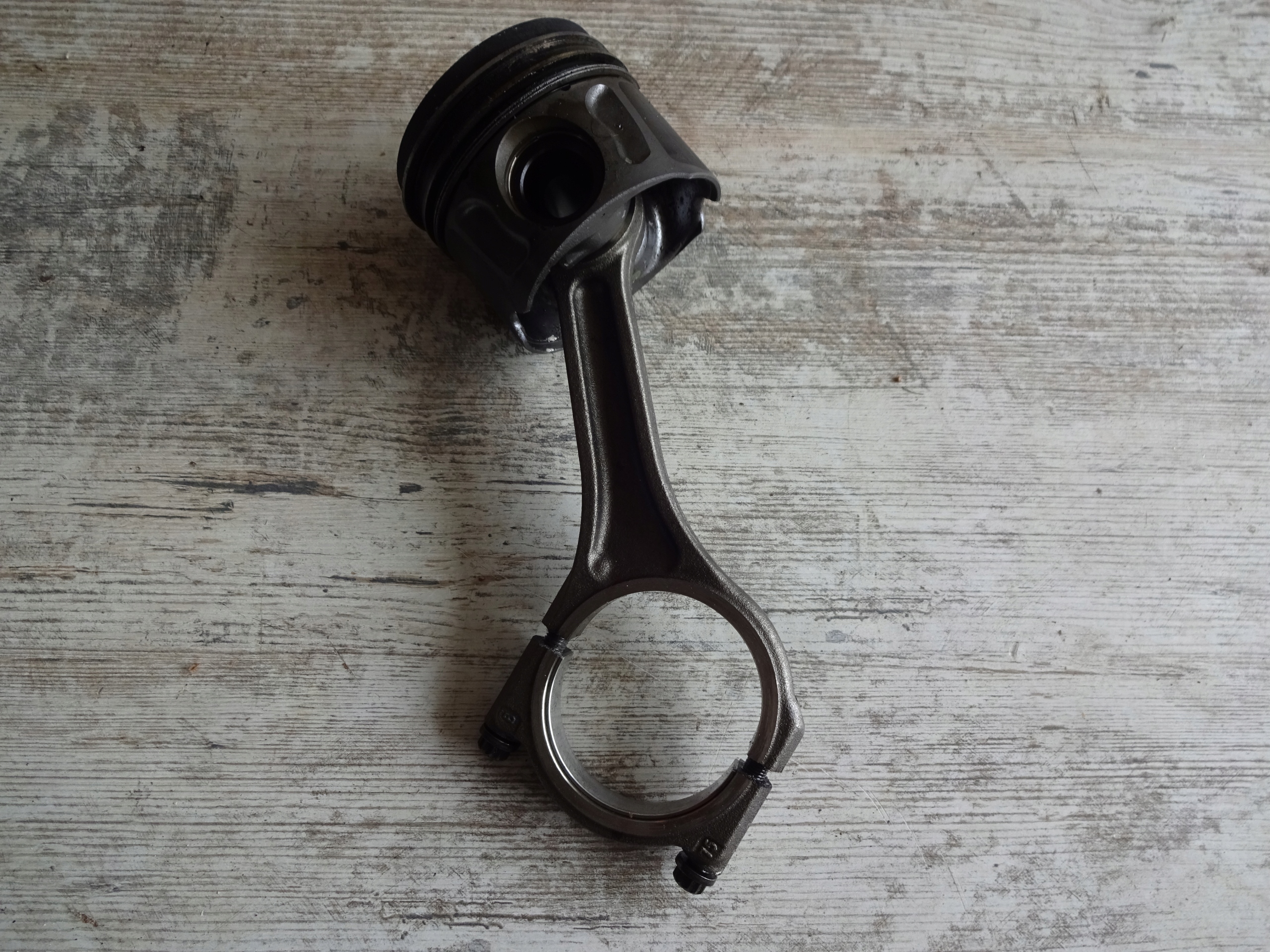 Jaguar XF lift 3.0 v6 korbowód tłok