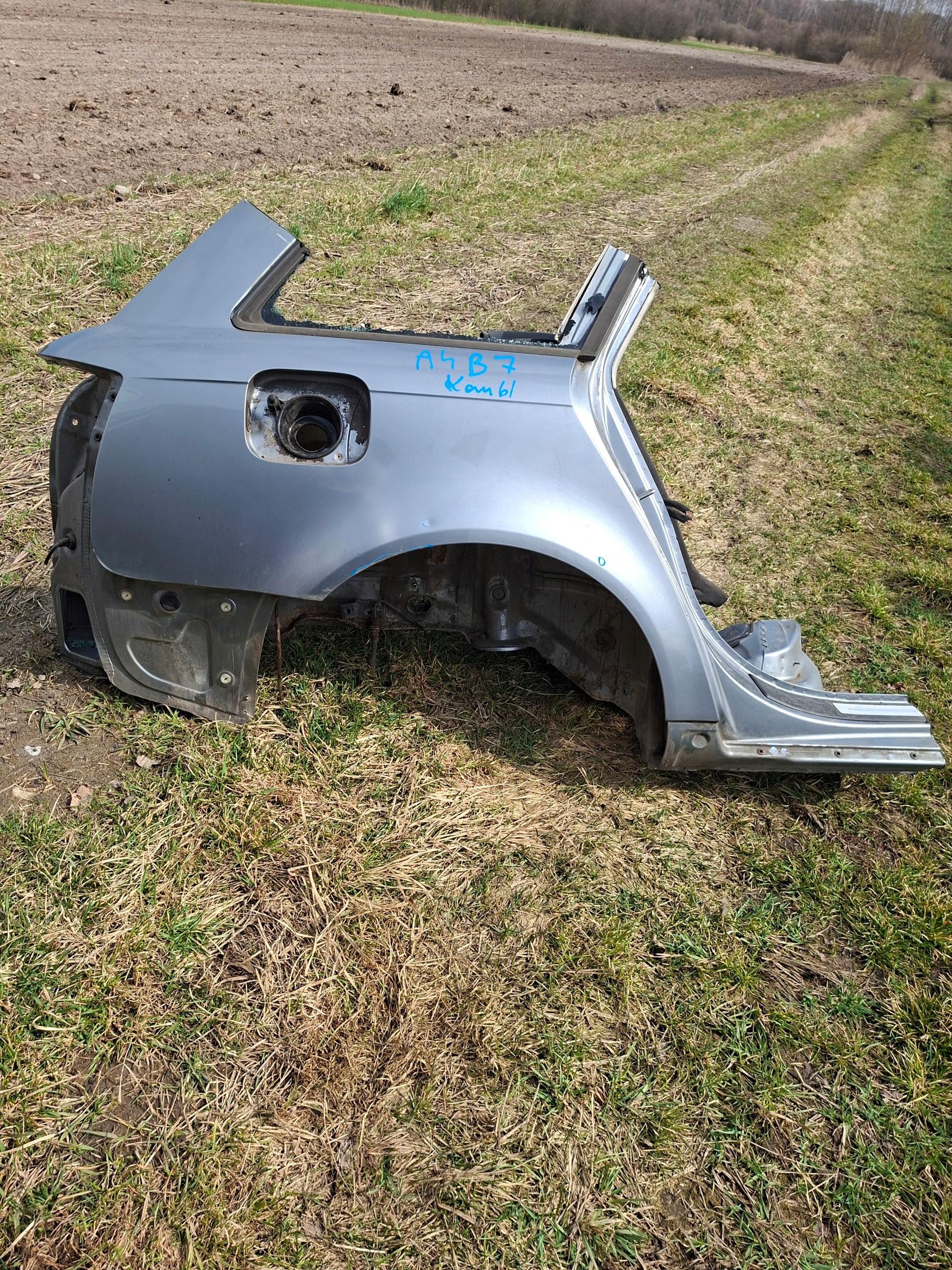 quarter right rear part right rear audi a4 b7 kombi LY7G