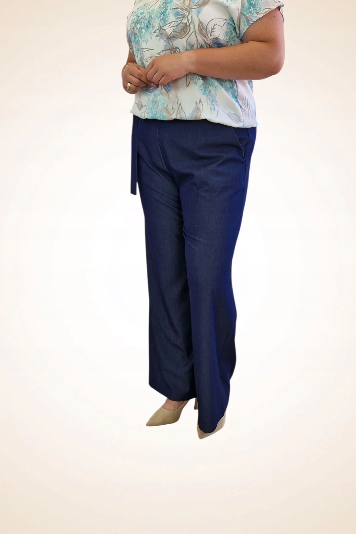 Elegantní dámské kalhoty Materiál Ala Jeans Tmavě modré 42
