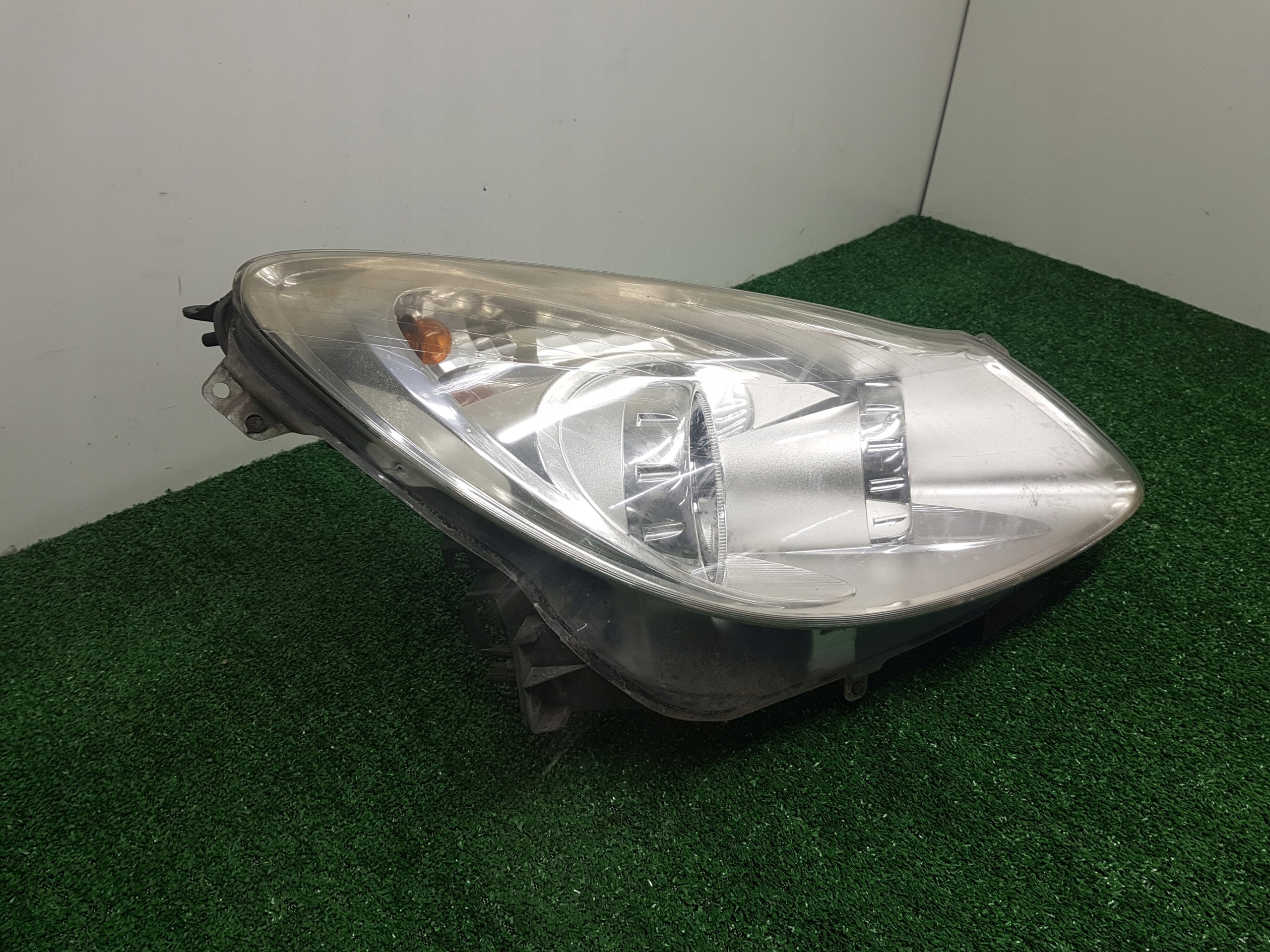 licht rechts vorne OPEL CORSA D 13186382