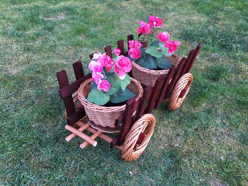 Donica Wiklinowa Przyczepa Ładna Ozdoba Ogrodowa Producent Dom-Wik