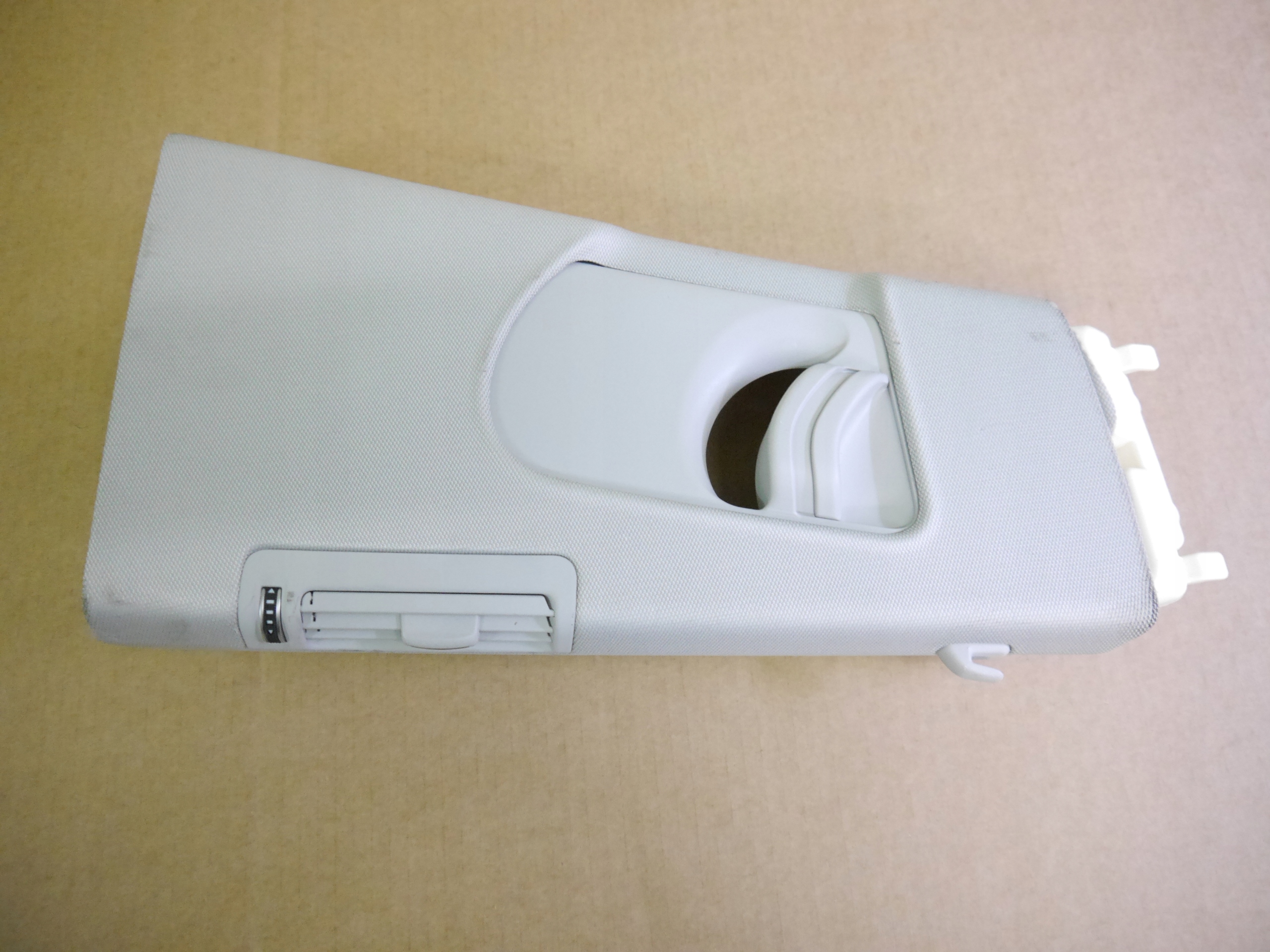 AUDI A7 4g кришка правої стійки 4G8867244A