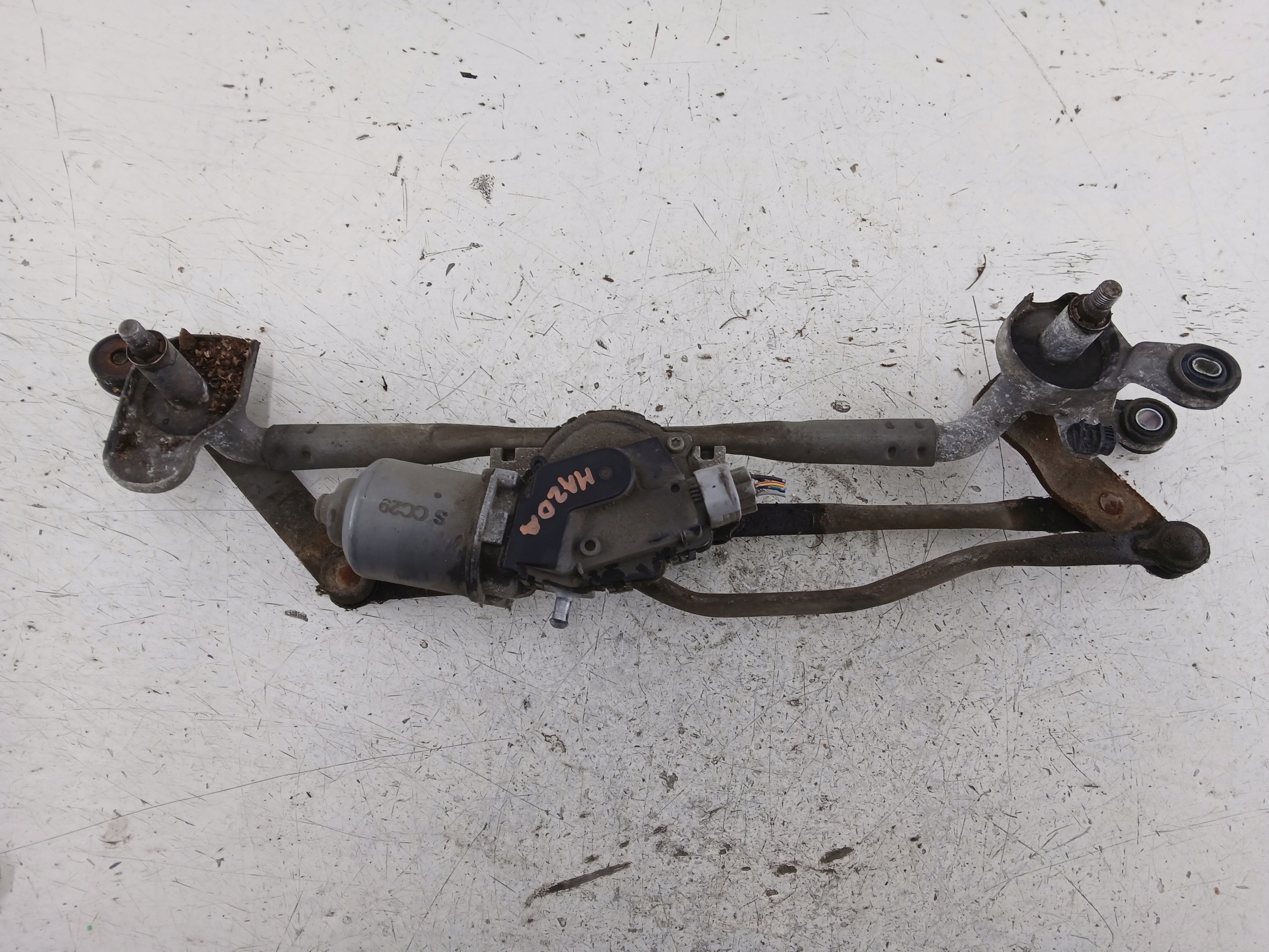 MAZDA 5 CR and wiper mechanism front