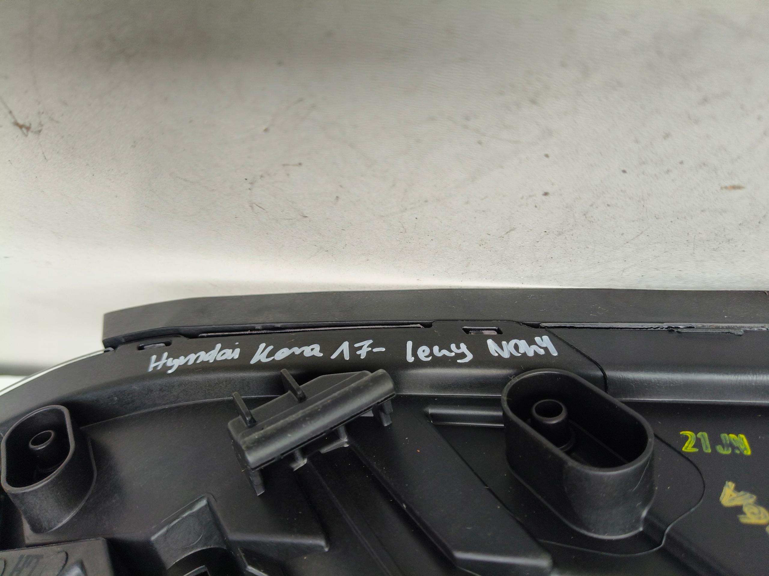 NO-WY-- Nebelscheinwerfer links HYUNDAI KONA 17
