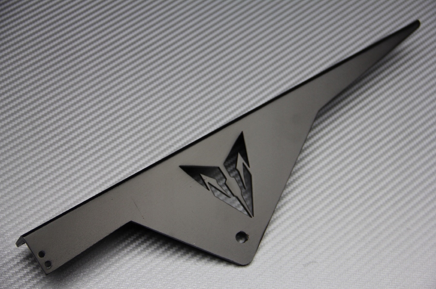 GUICHAINEAVDB1-001A - защита цепи Yamaha MT09 XSR900 черный