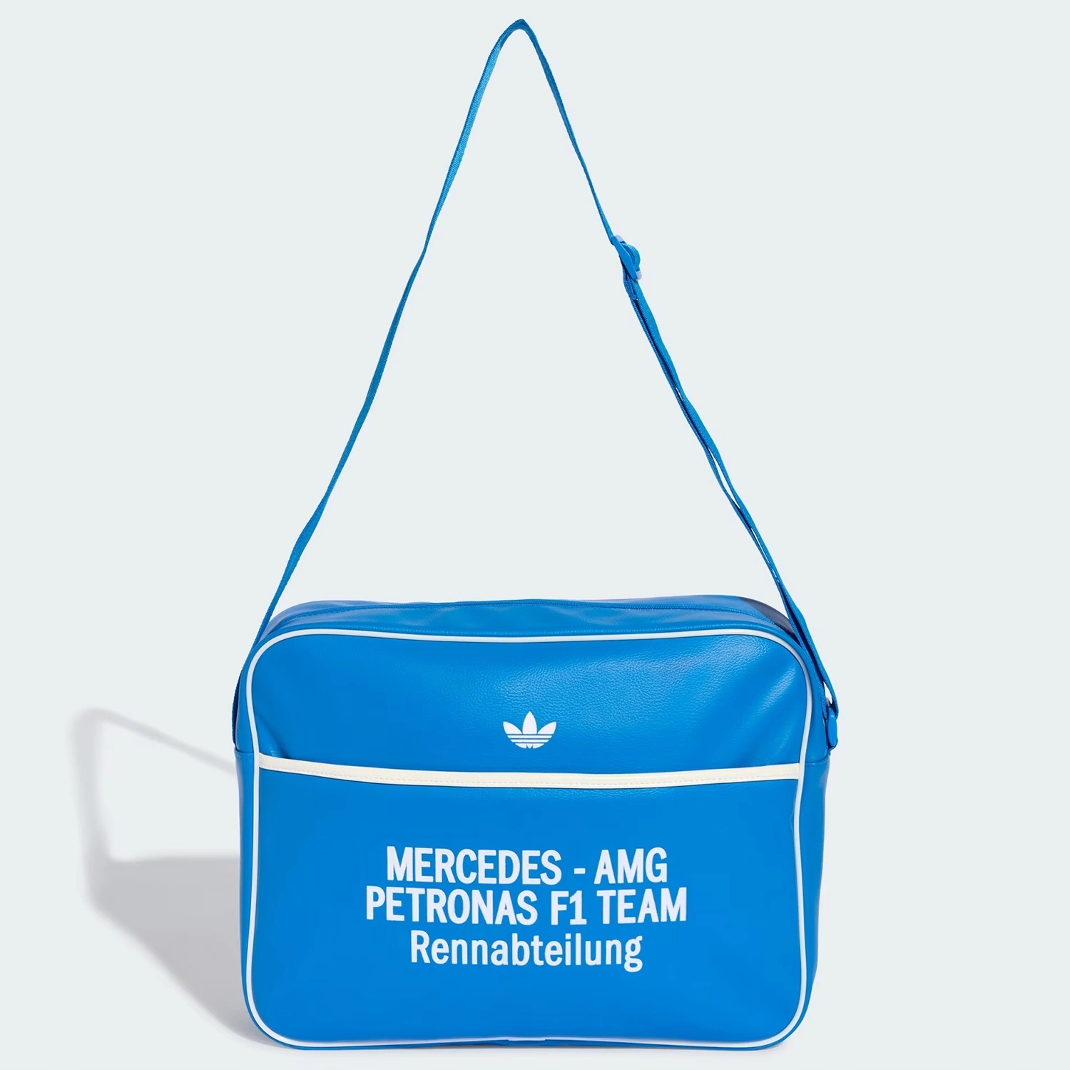 Taška Mercedes-AMG Petronas F1 adidas 2026 Blue Wonder
