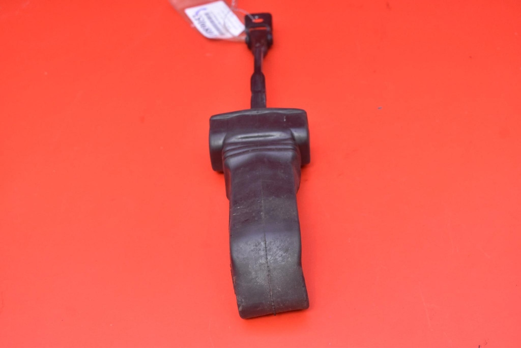limiter door left front 8K0837249D AUDI Q5 8R 08-12