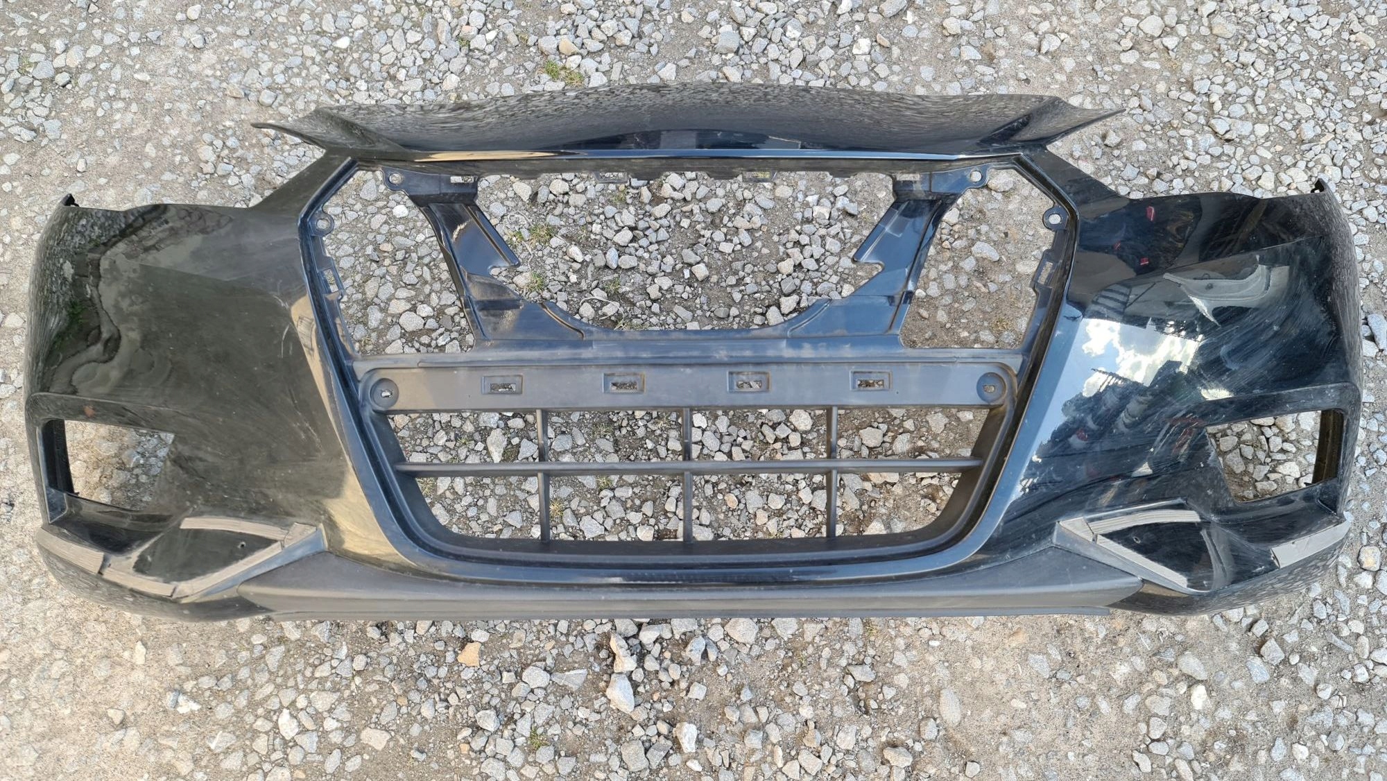 Frontstoßstange NISSAN MICRA K14 2016R->