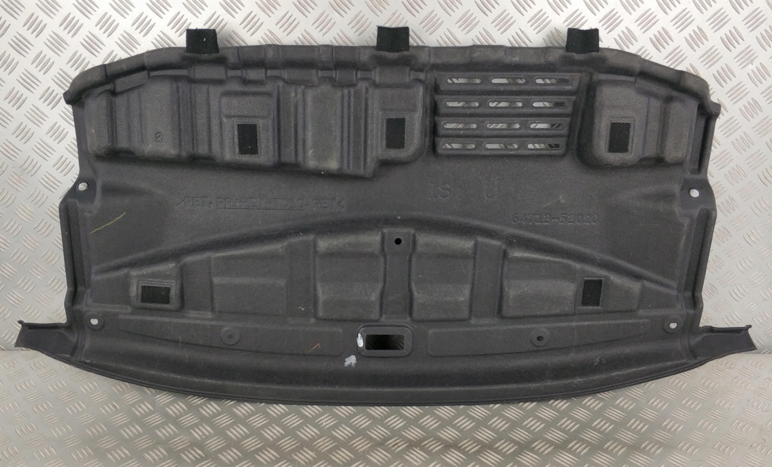 64713-53020 - накладка на багажник LEXUS IS 3 300H