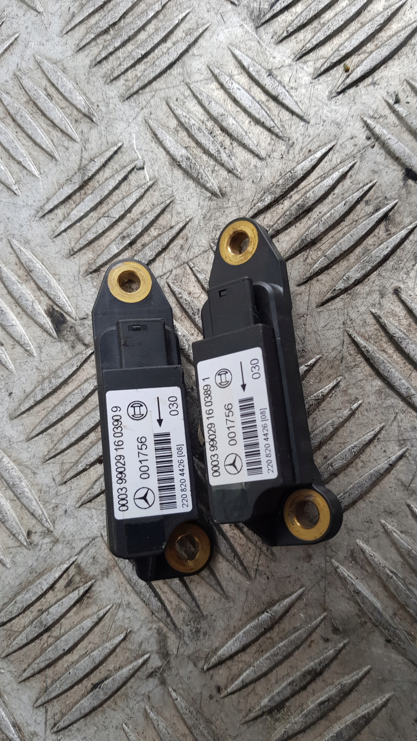 MERCEDES W220 modulo SENSOR d’urto 2208204426
