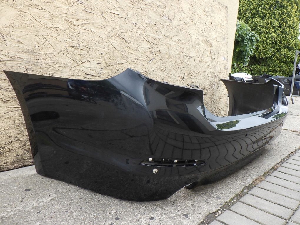 BMW 5 G30 sedan bumper rear