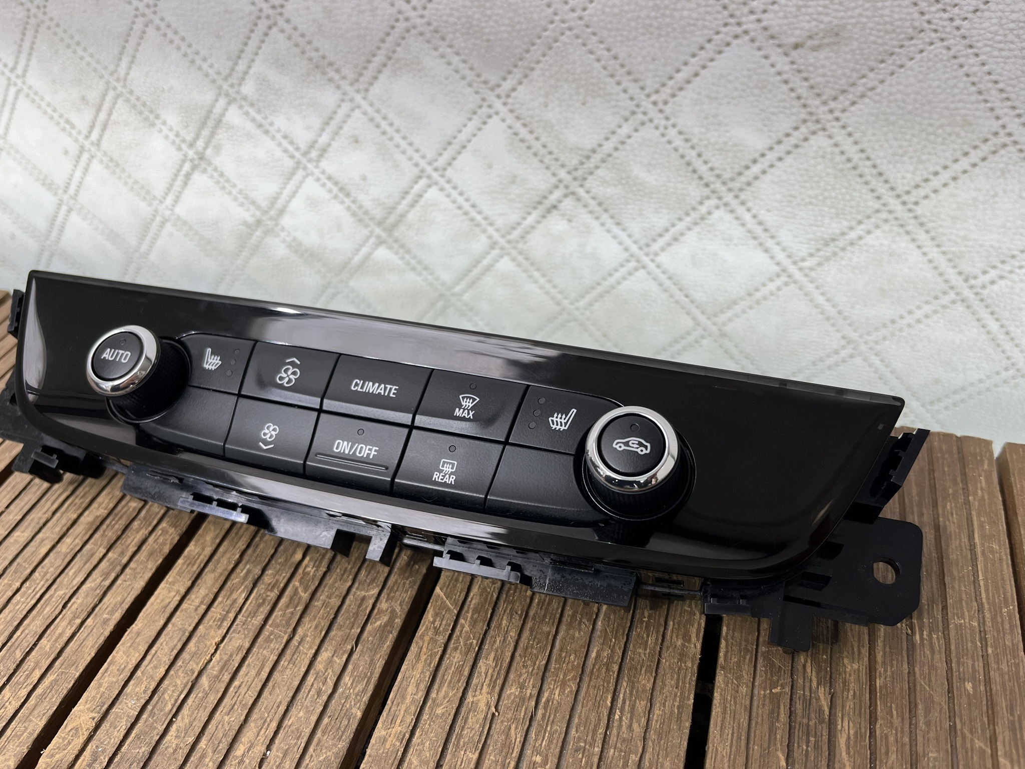 OPEL INSIGNIA B LIFT 20-22 Unite commande clima Bouches buses 39177121 OE