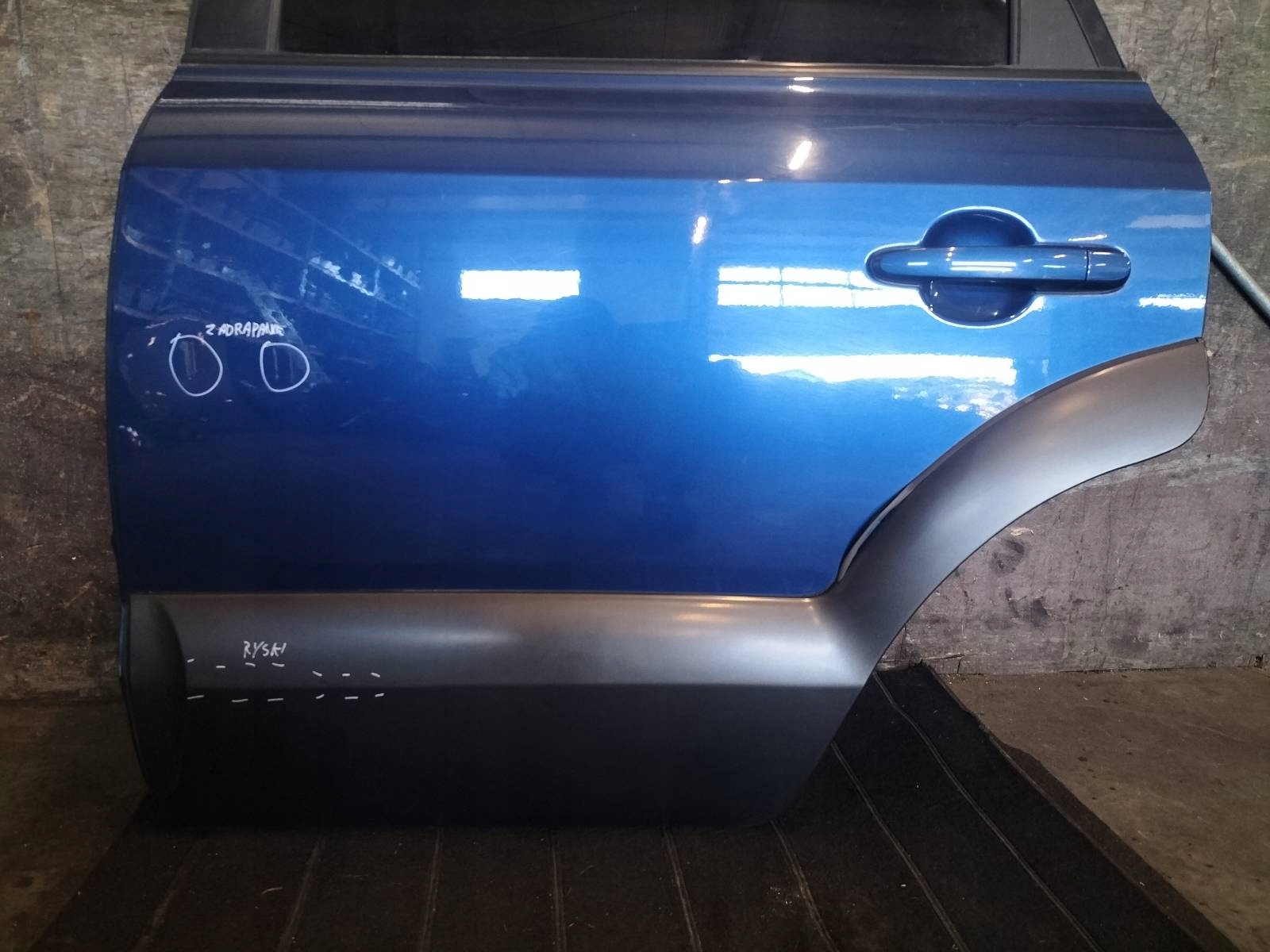 door complete left rear part HYUNDAI TUCSON and OL MARIANE BLUE
