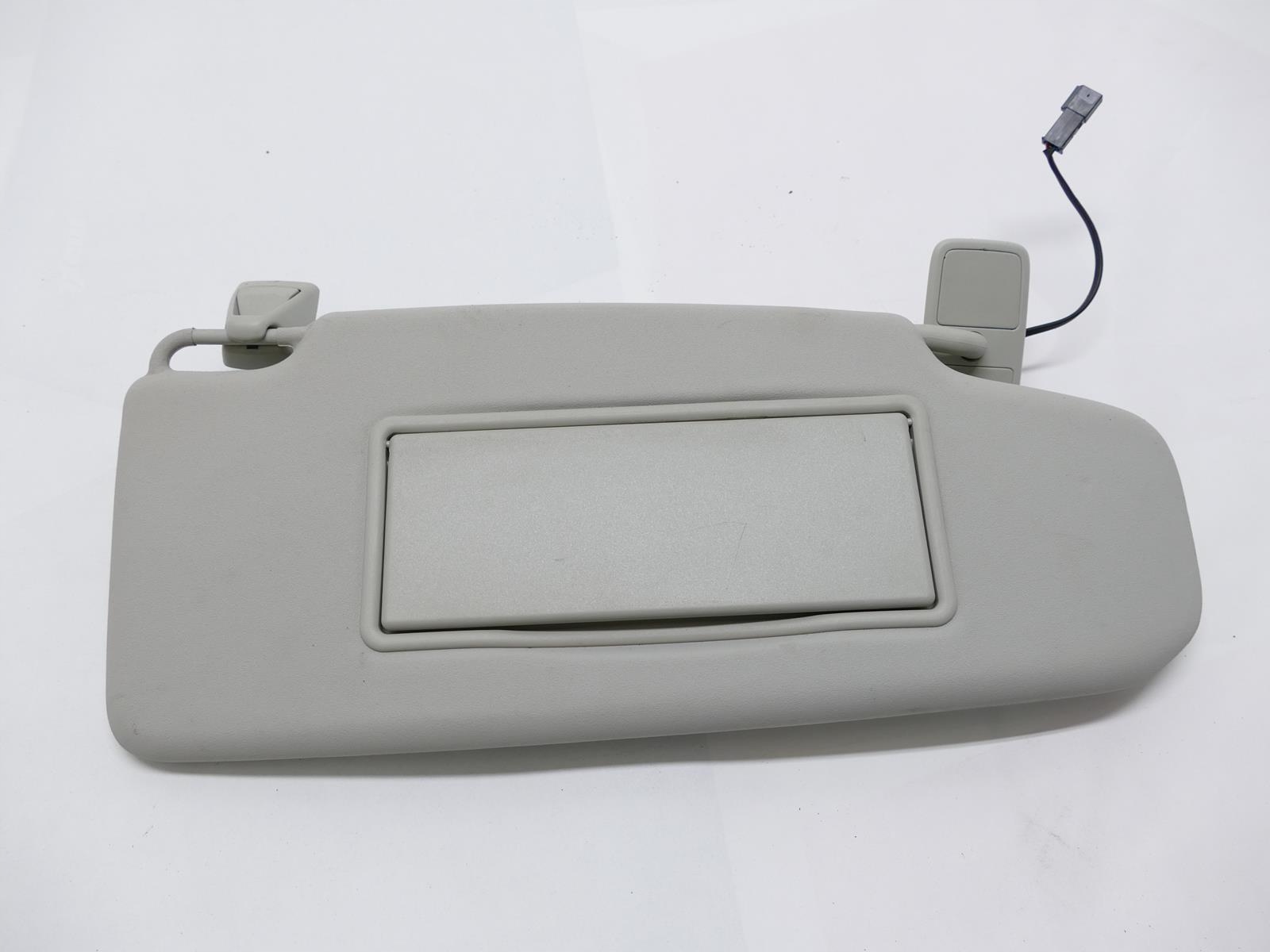 VOLVO V40 II OSŁONA PRZECIWSŁONECZNA PRAWA 16r Strona zabudowy prawa