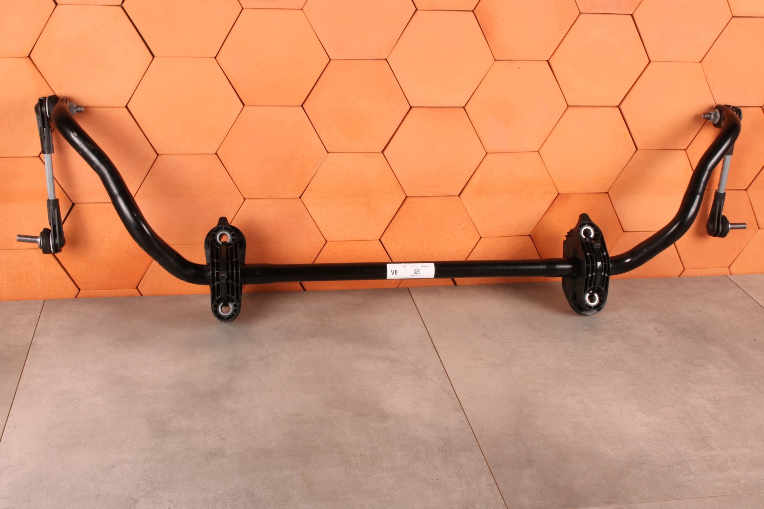 BMW 5' G60 G61 7' G70 STABILIZATOR front front bar 6898746 14 km !!!