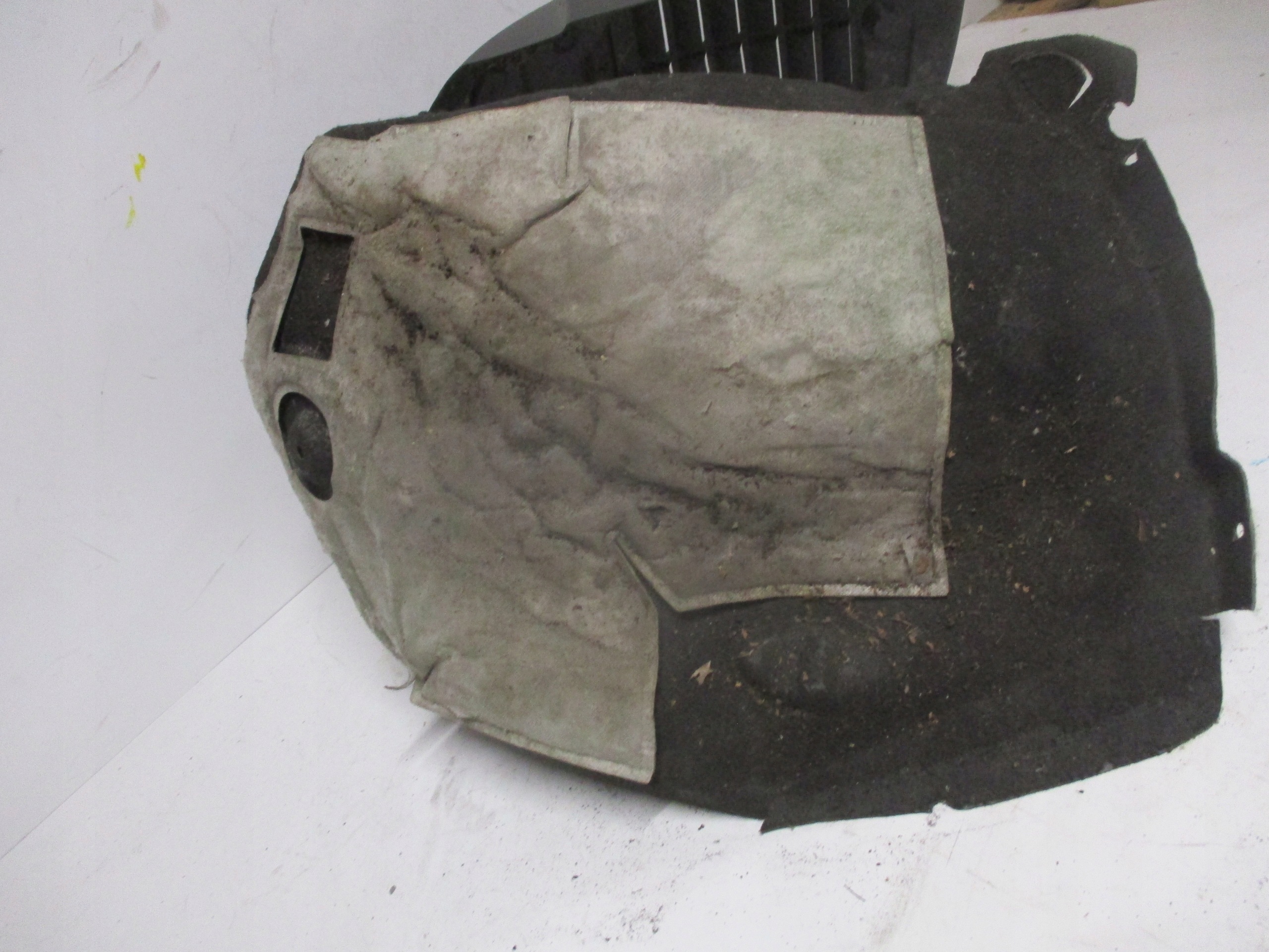 mudguard front front left LAND ROVER RANGE ROVER SPORT II CPLA-16A574-AE