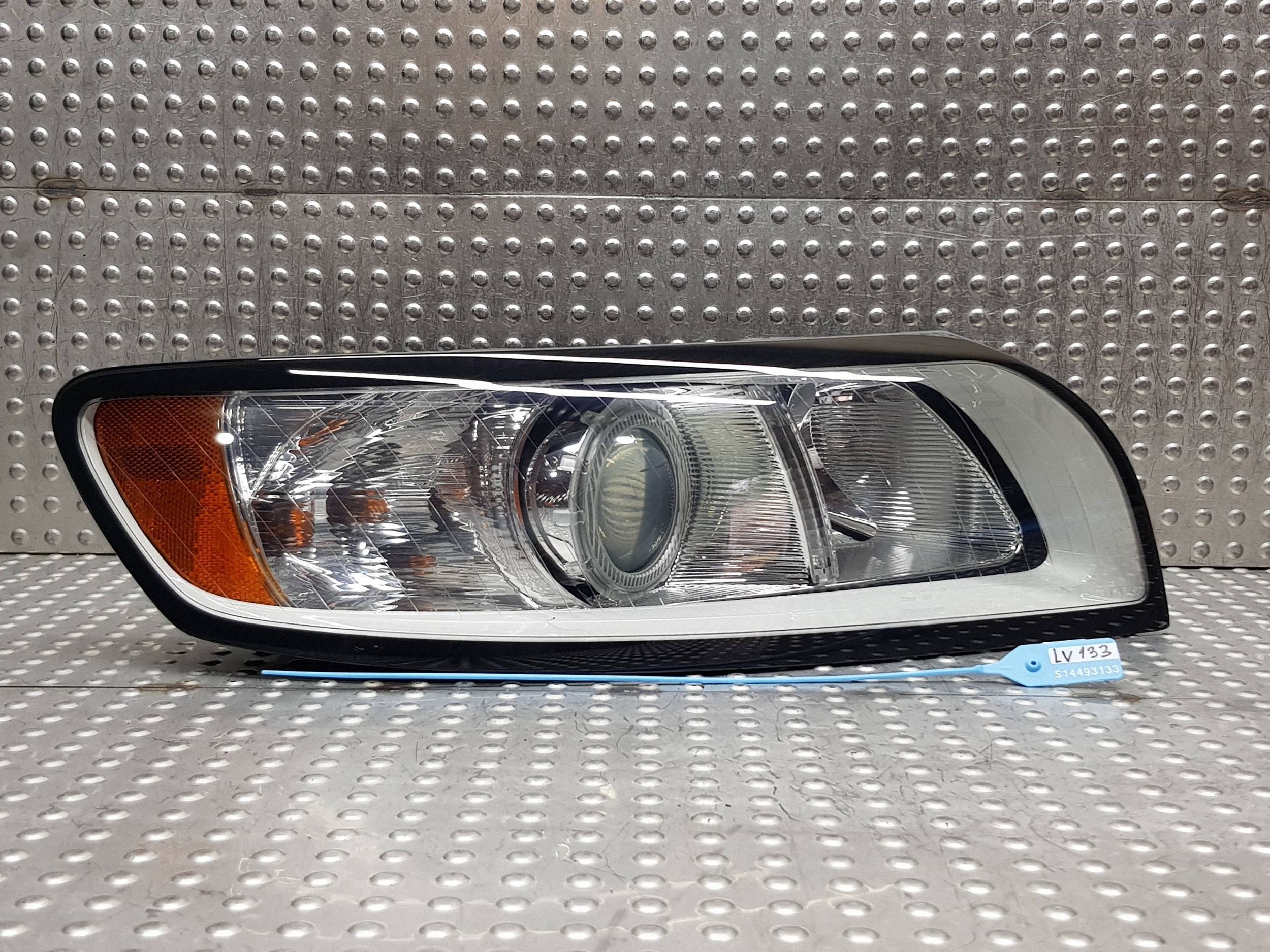 light REFLEKTOR right front 31265695 VOLVO V50 LIFT S40 II