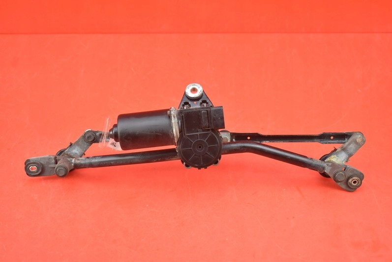 МЕХАНИЗМ СТЕКЛООЧИСТИТЕЛЯ ПЕРЕДНИЙ EU KIA CEED 1 И 09R