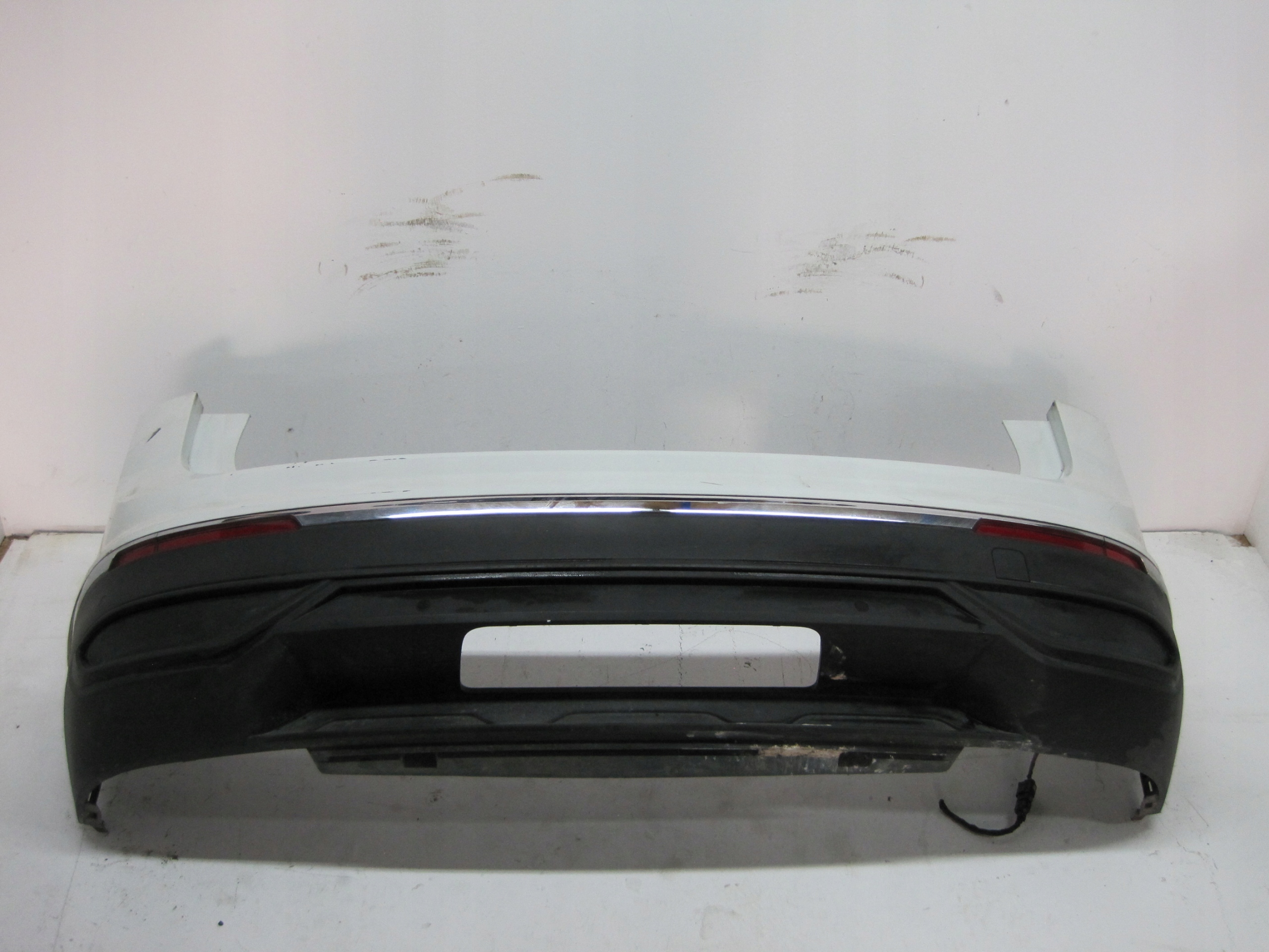 bumper VW TIGUAN 5NA LIFT 6 PDC YL rear