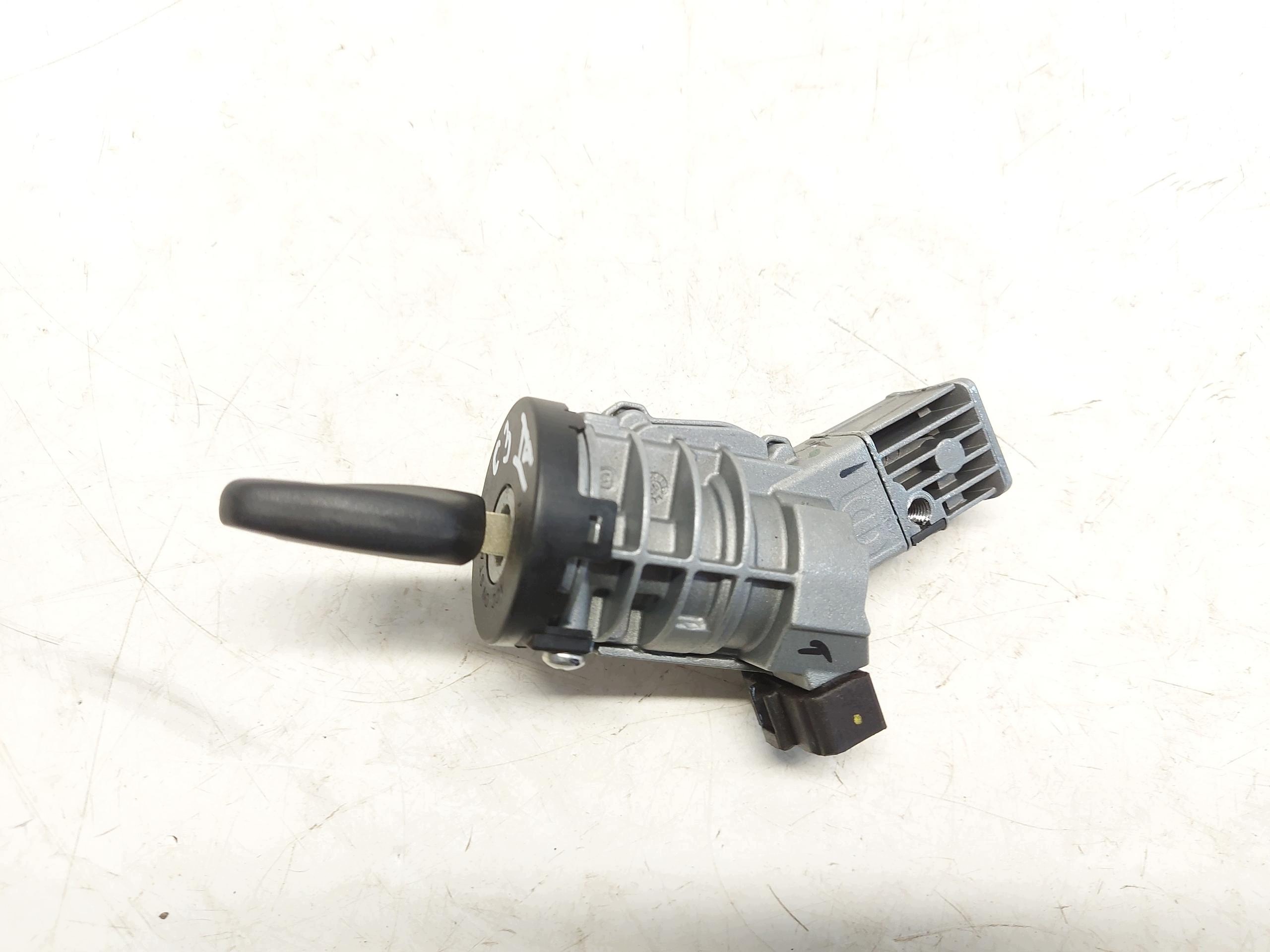 Citroen C3 IV 4 2025 1.2 THP HN09, ignition key