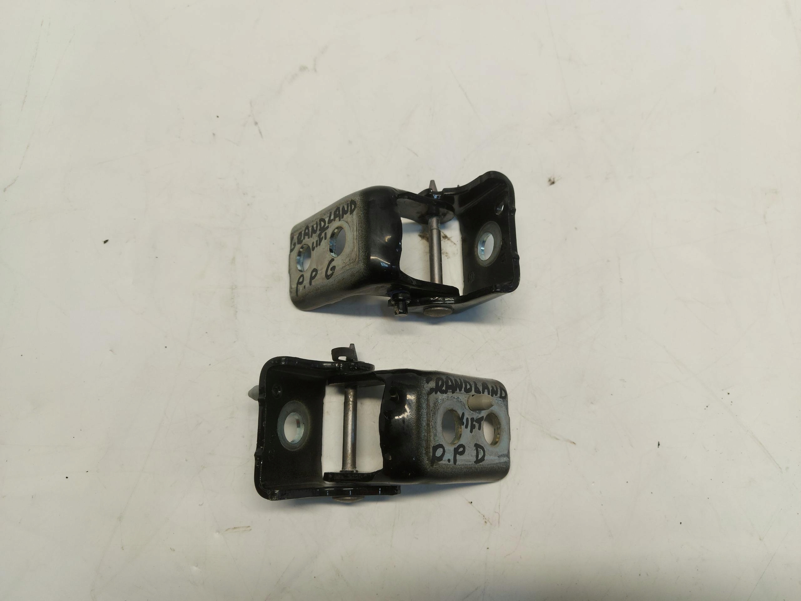 Opel Grandland LIFT hinge door right front upper lower kpl.