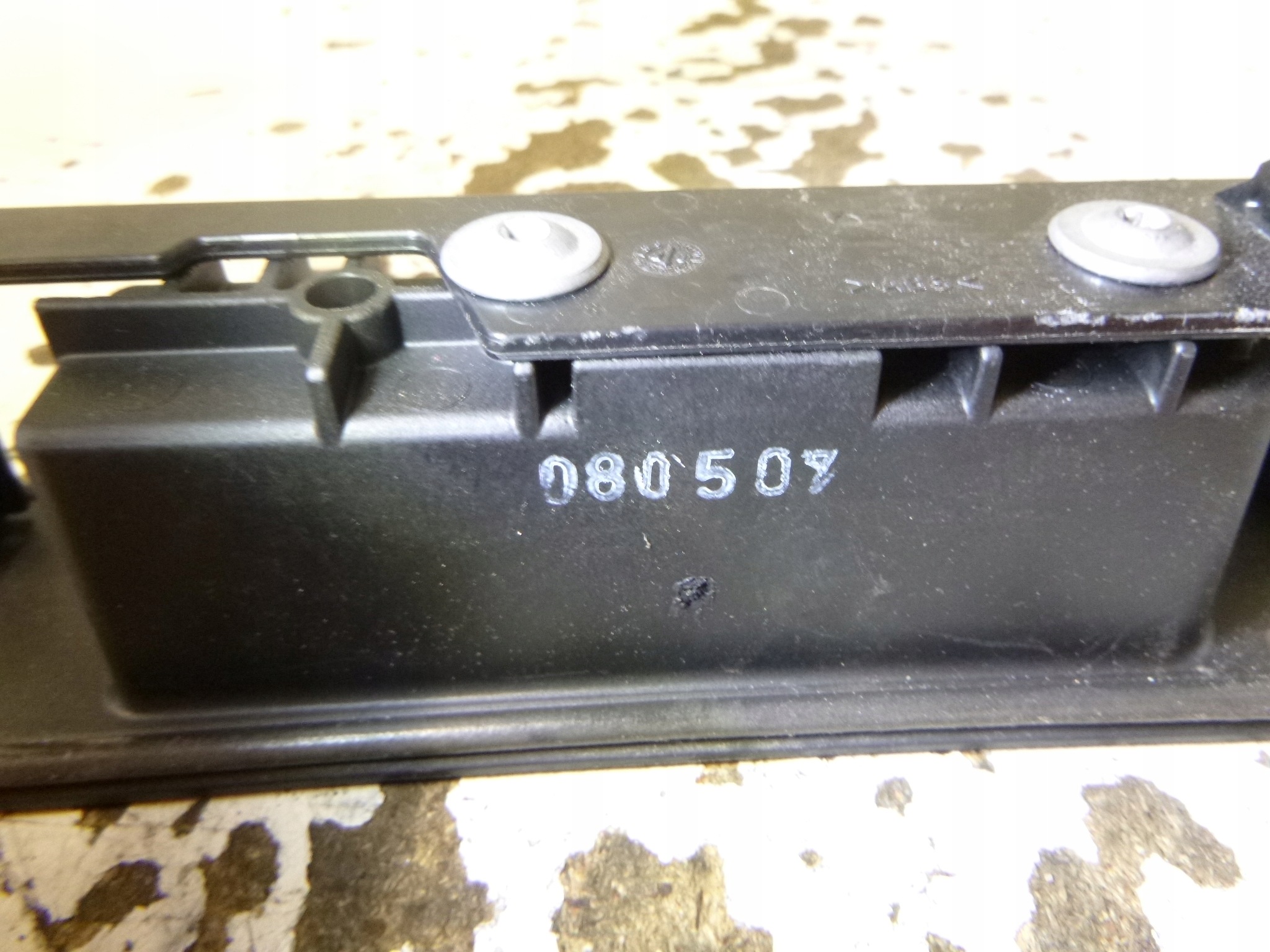 handle boot PODSWIETLENIE REJESTRACJI AUDI A4 B7 8E0827657H 8E0827657