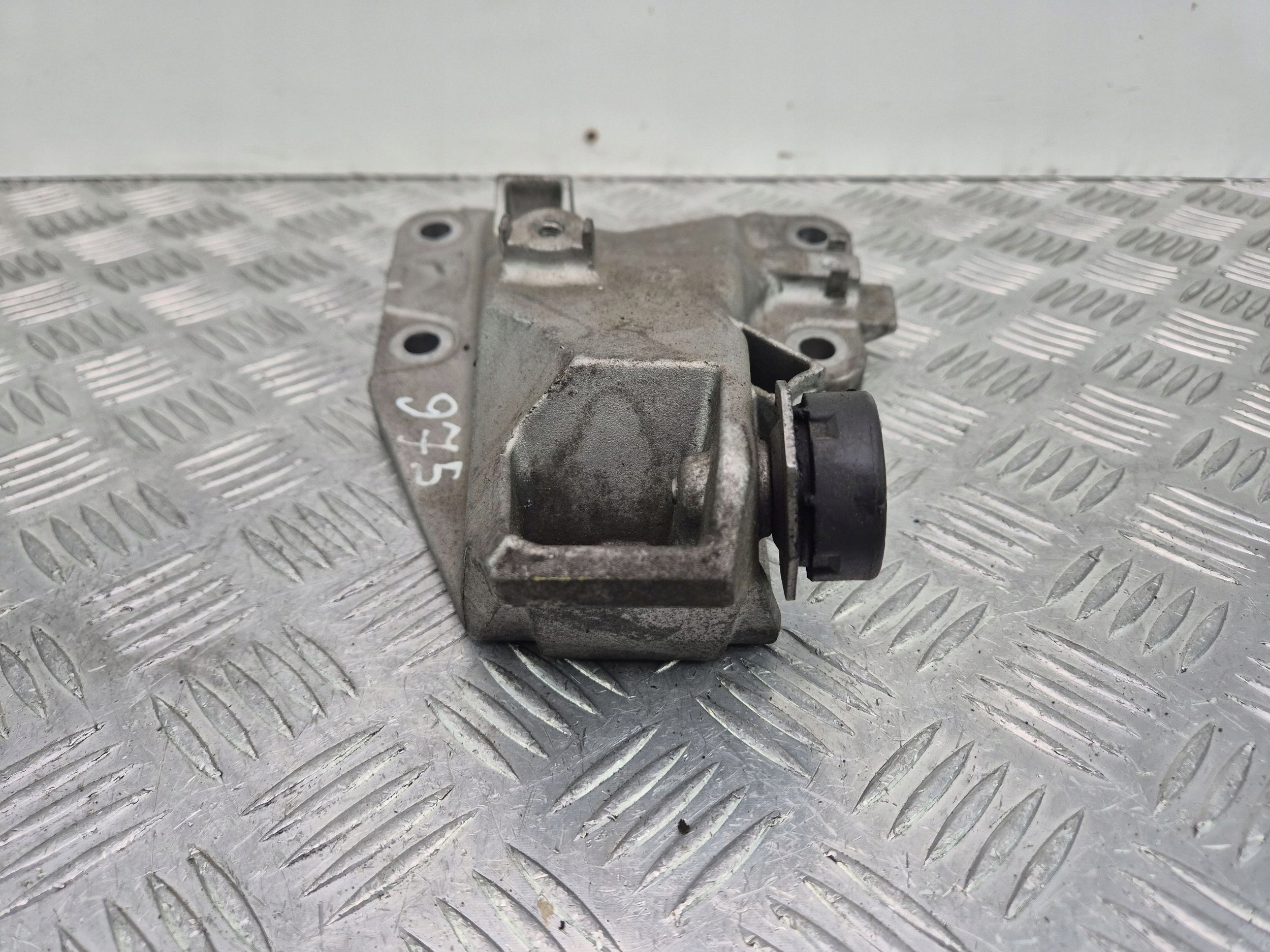 engine mount BMW 3 E91 335xi 6760317 N54B30A