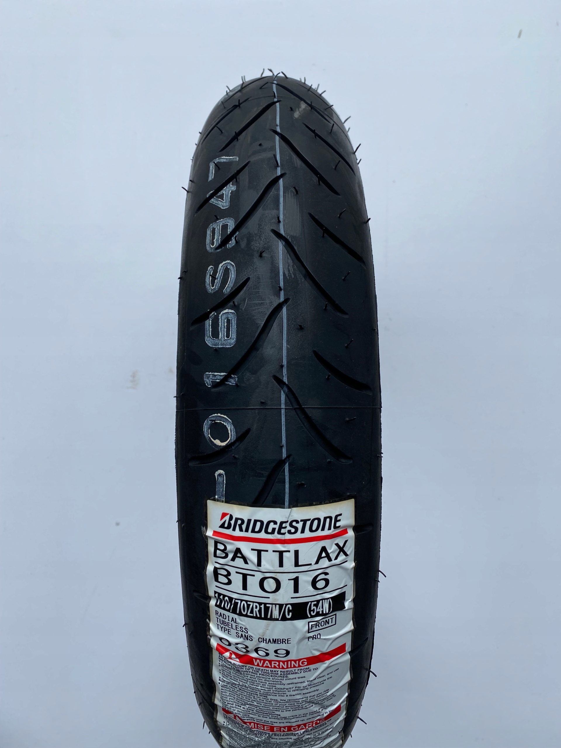 ШИНЫ BRIDGESTONE BATTLAX BT016 PRO 110/70/17 ZR