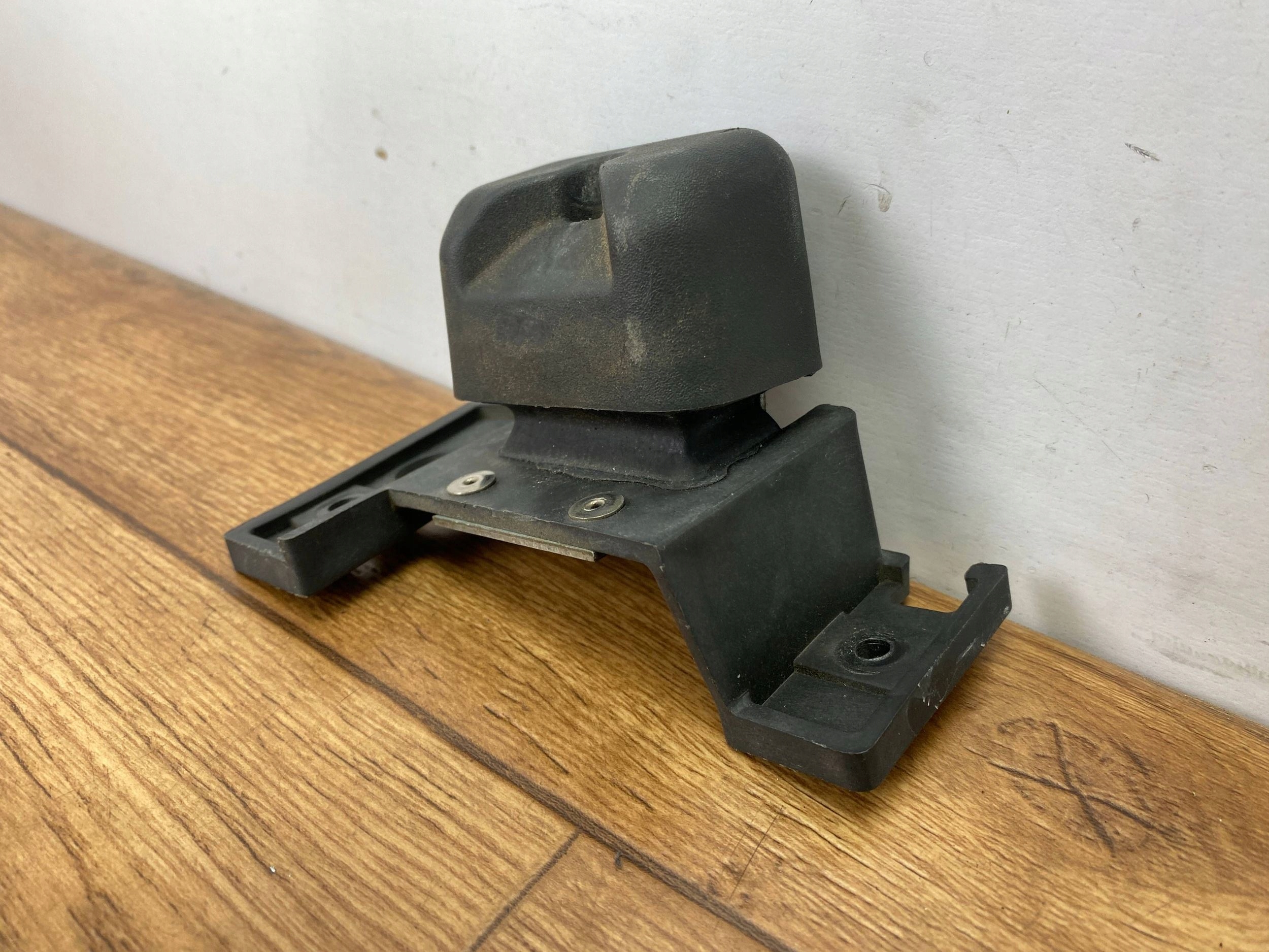 Poignée Support plaque Chevrolet Corvette C6 2005+