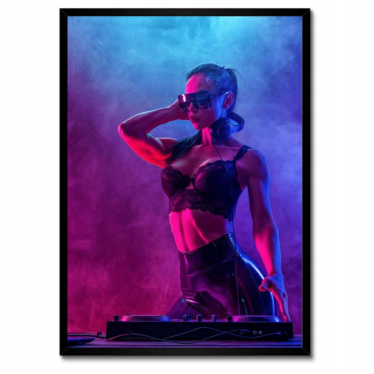 Plakáty v rámu 50x70 DJka Žena Dj Dým Pár