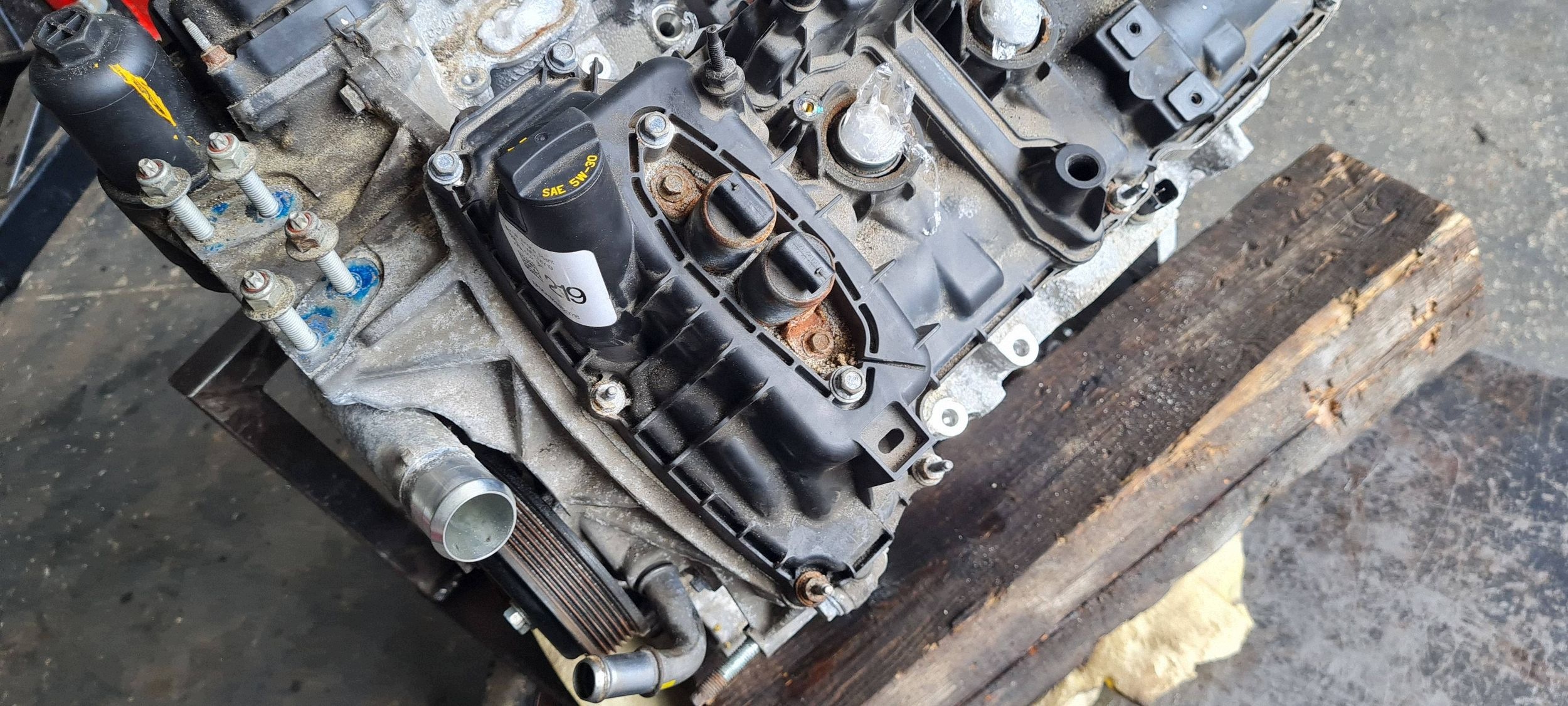 Ford Edge II 2020 ST LIFT engine pillar 2.7 V6 ECOBOOST FORD KG502BA