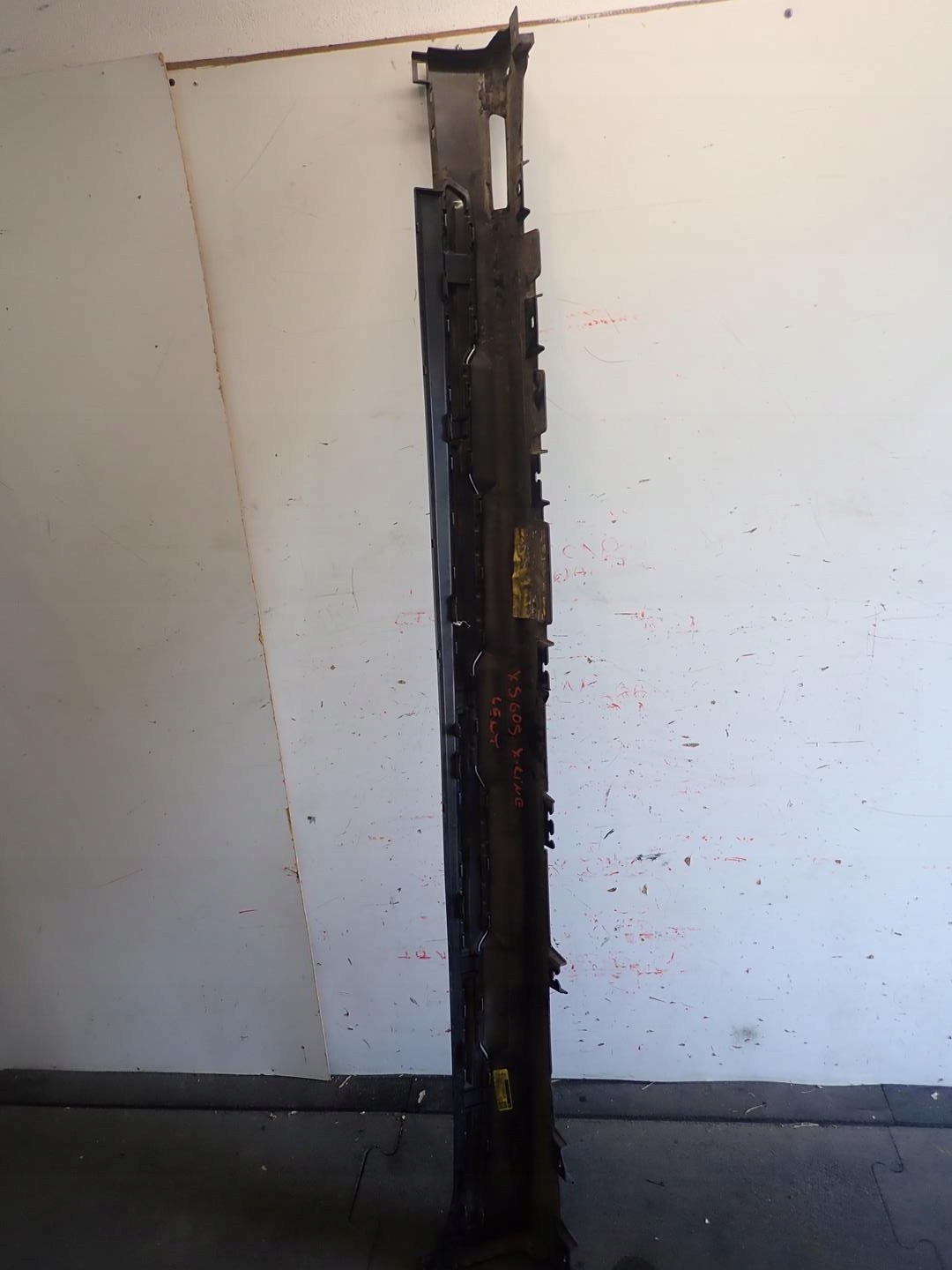 threshold moulding threshold left BMW X5 G05 X-LINE 2018