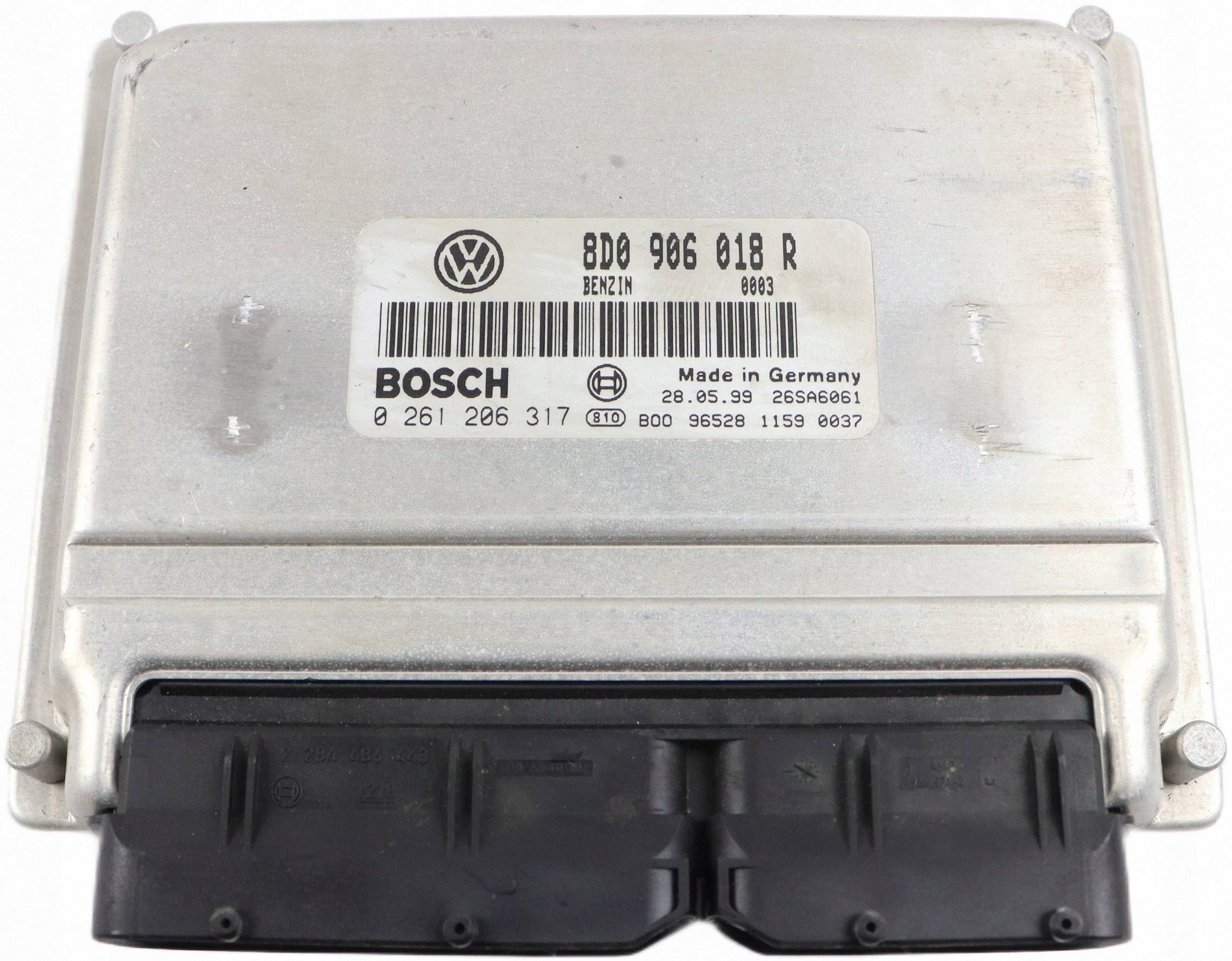 VW PASSAT B5 modulo Centralina Motore 1.8 20V 8D0906018R 0261206317