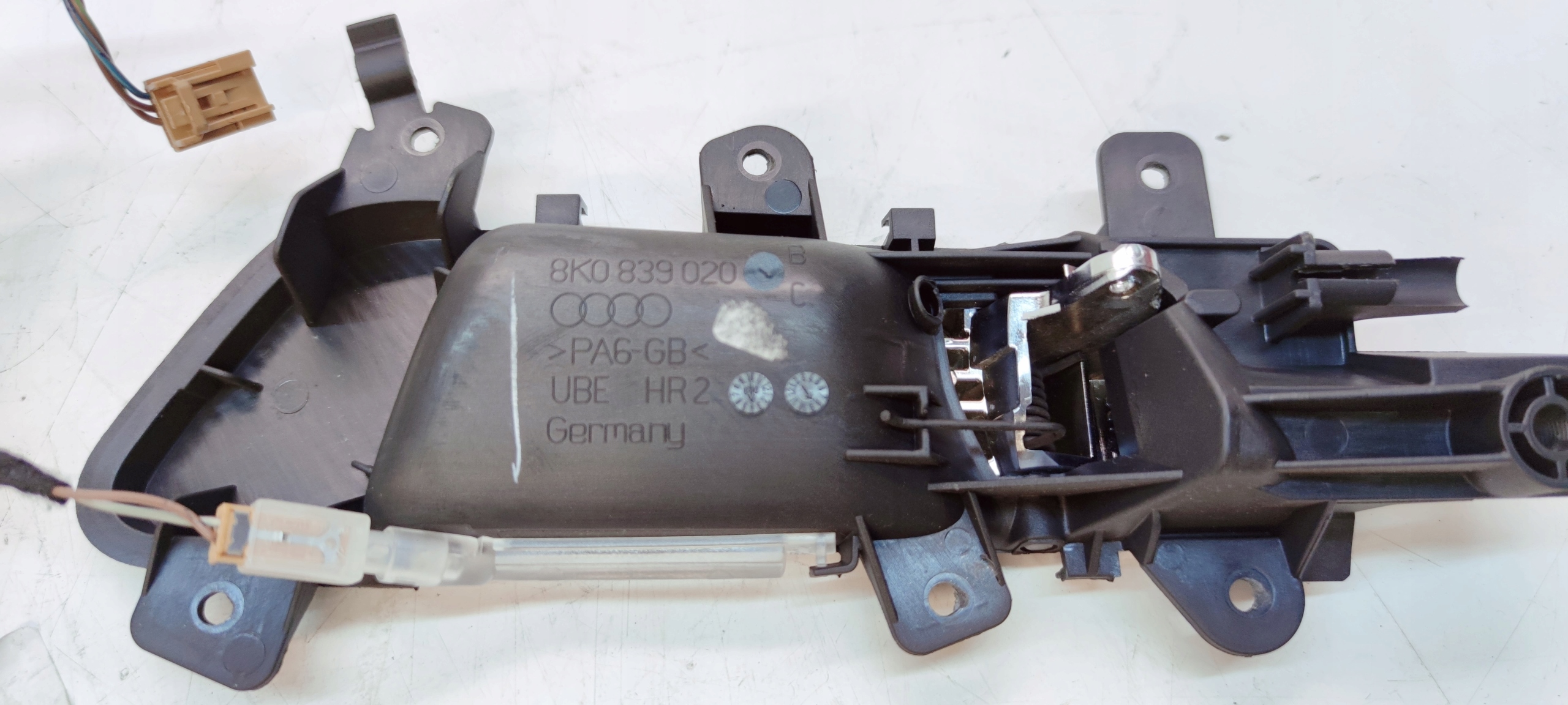 handle right rear part AUDI A4 B8 AMBIENTE 8K0839020C 8K0971693B