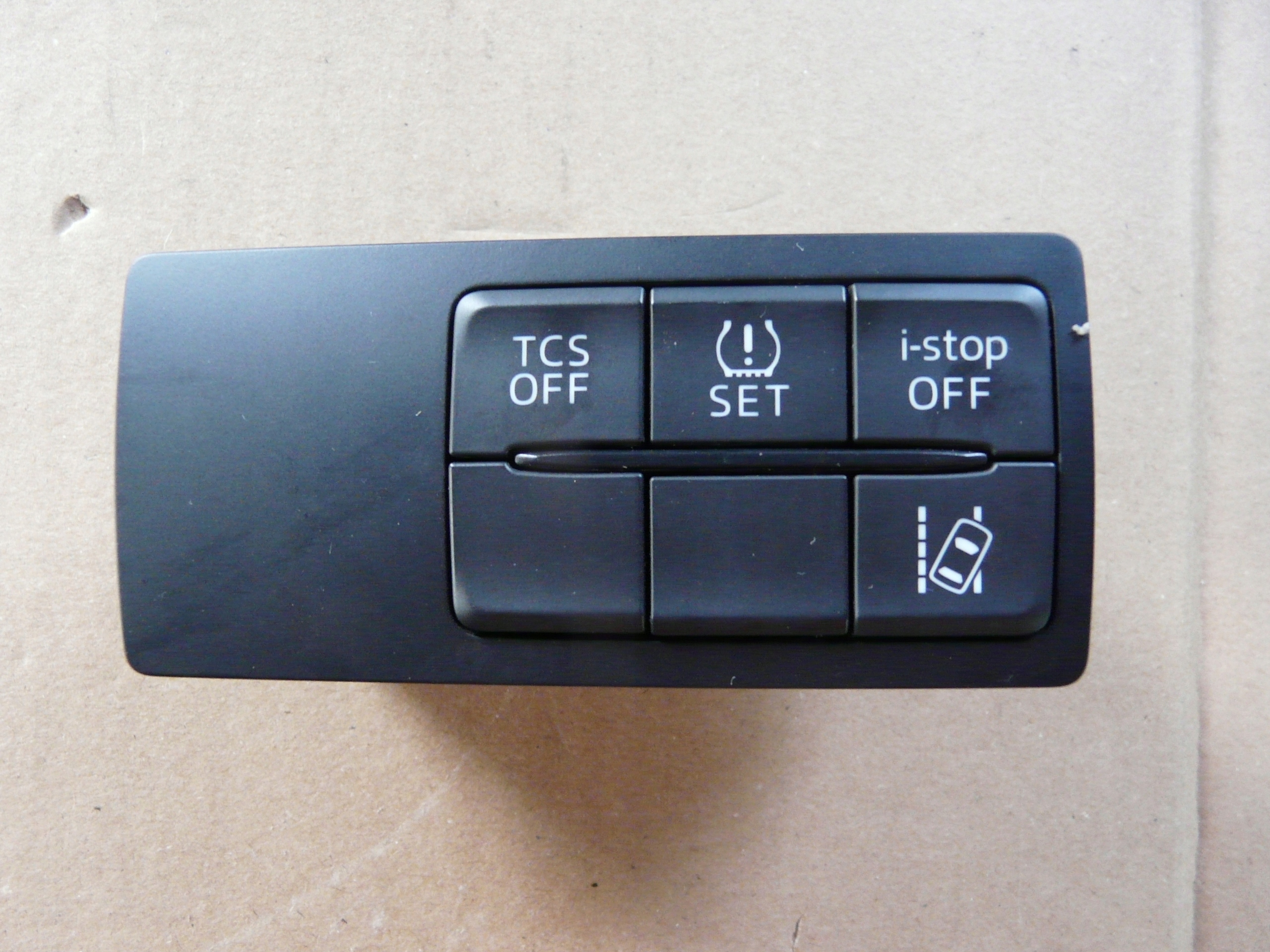 MAZDA CX3 CX5 3 6 PRZEŁĄCZNIK PANEL TCS STOP OFF CD0F 66170 za 80 zł z ...