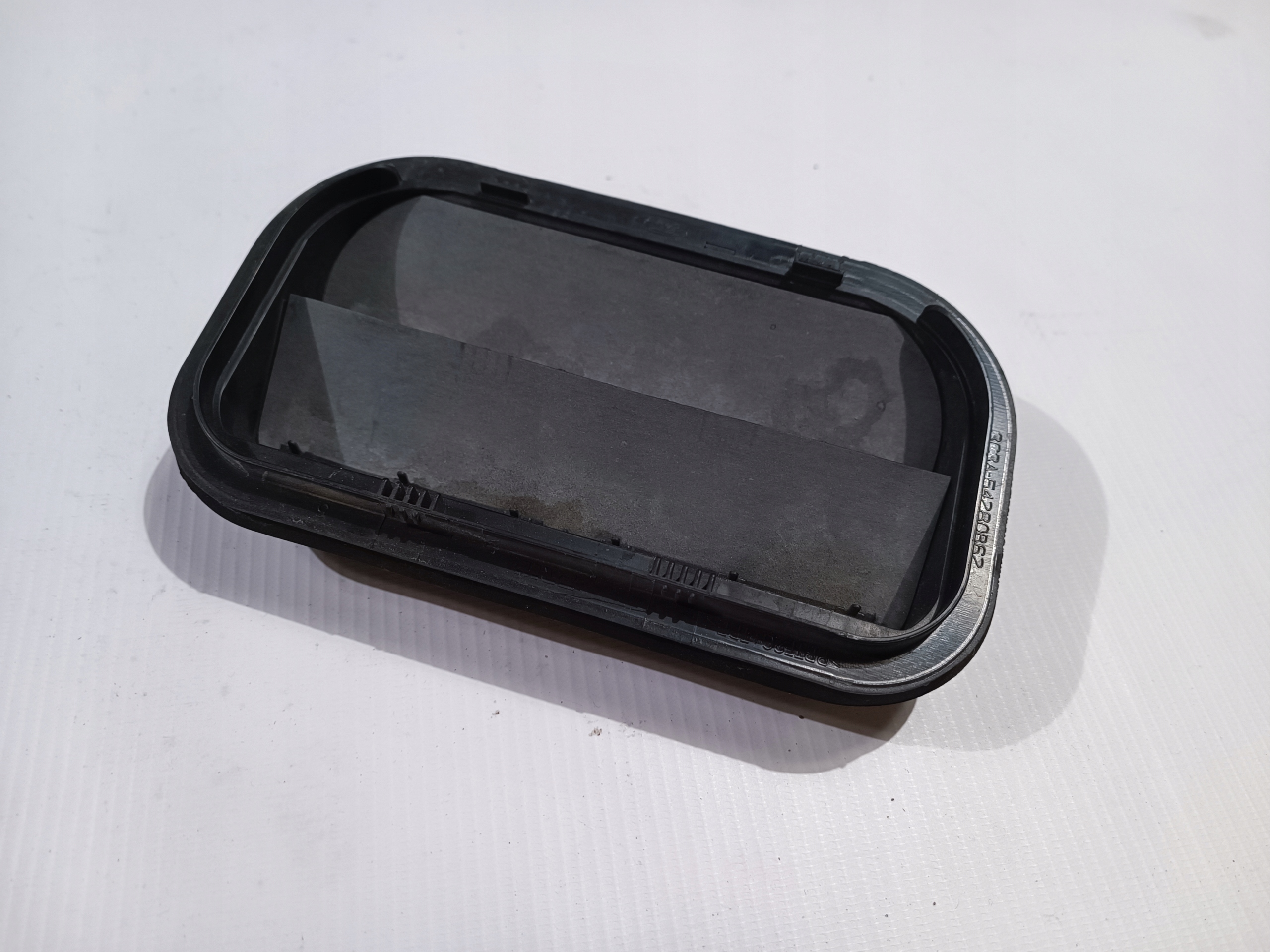 grid wentylacyjna boot rear part Ford Mustang VI 2015
