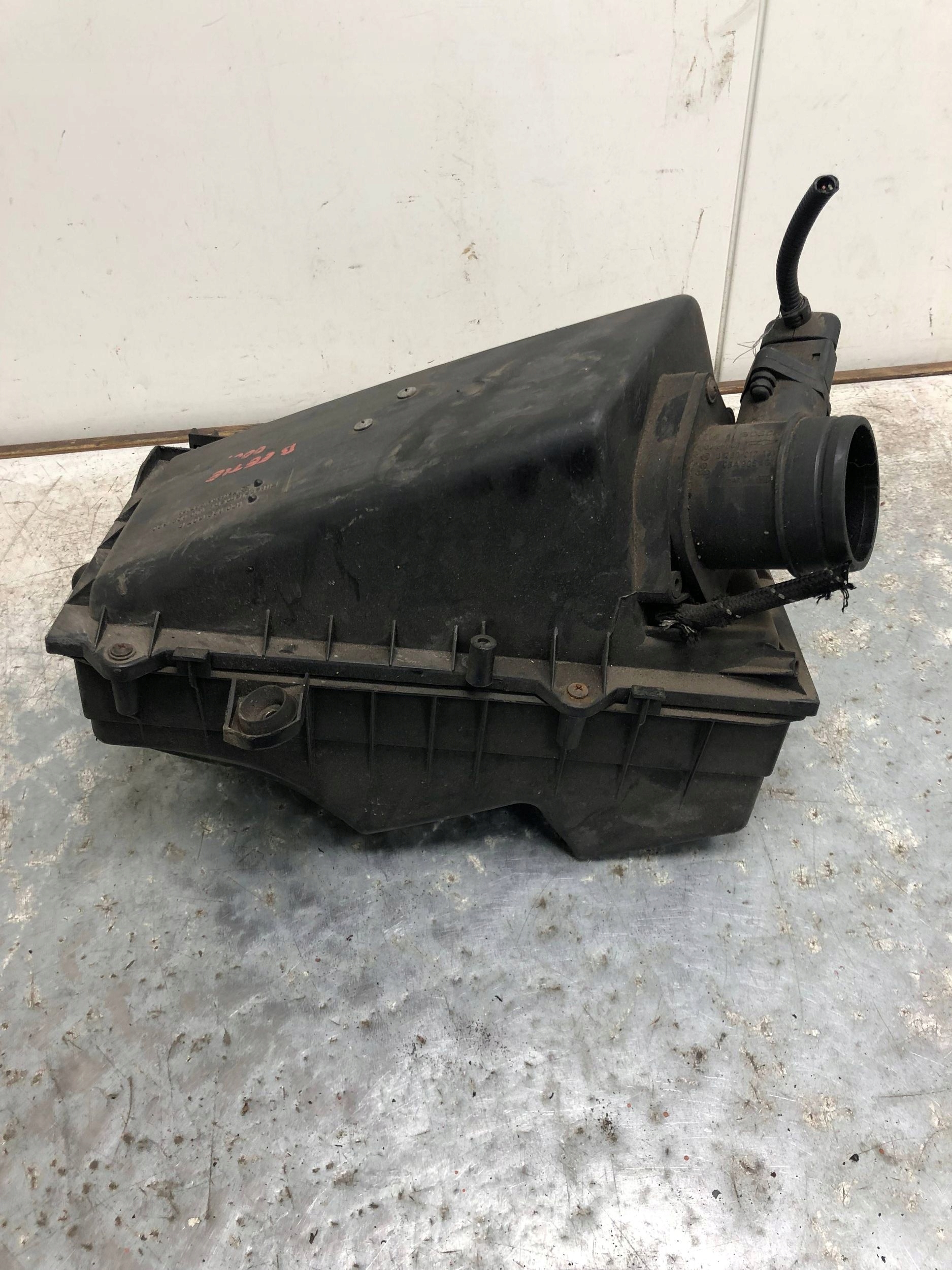 Gehäuse filter luft VW NEW BEETLE 1C0129607B 06A906461