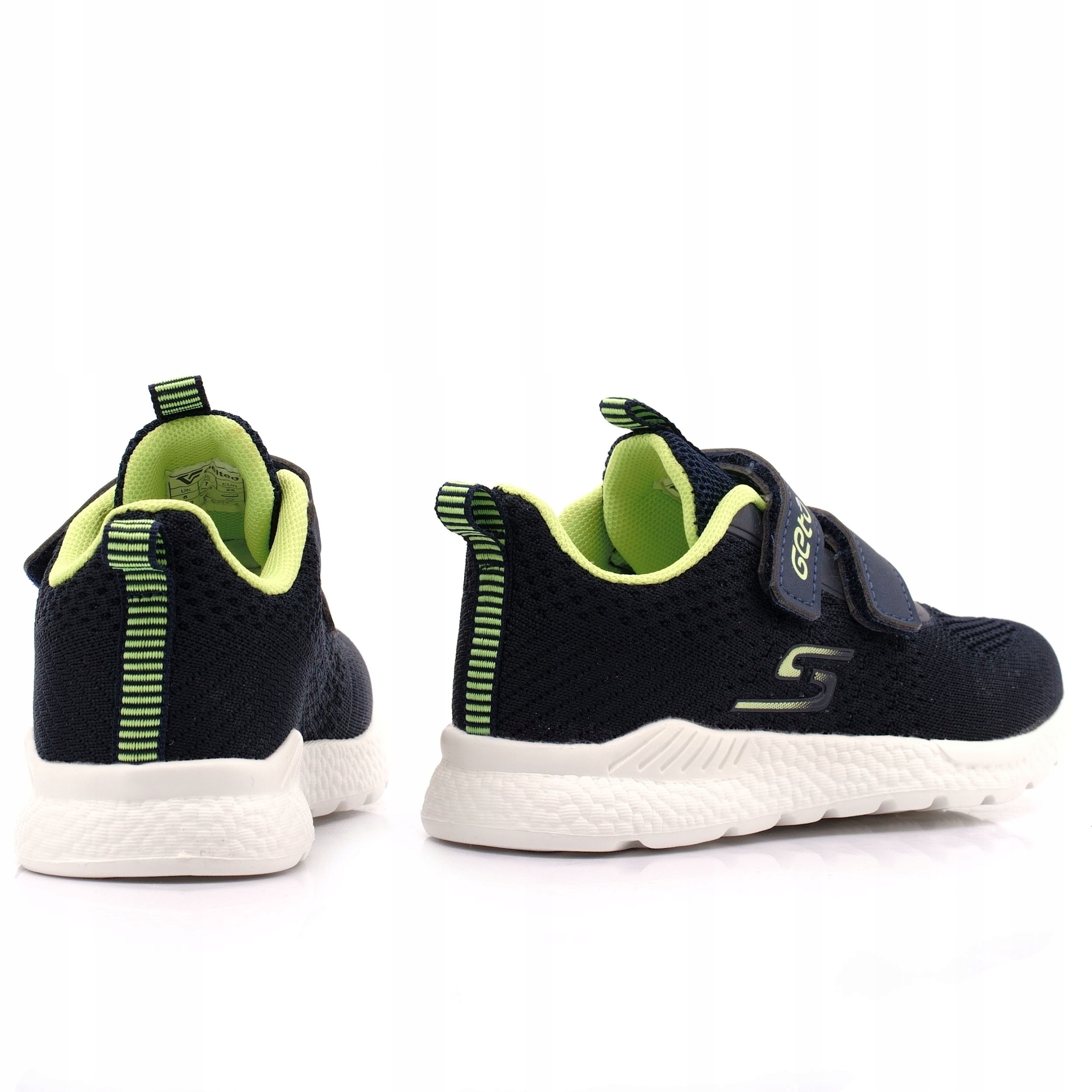 BUTY SPORTOWE ADIDASY DZIECIĘCE GETO A-263 23 Bohater brak