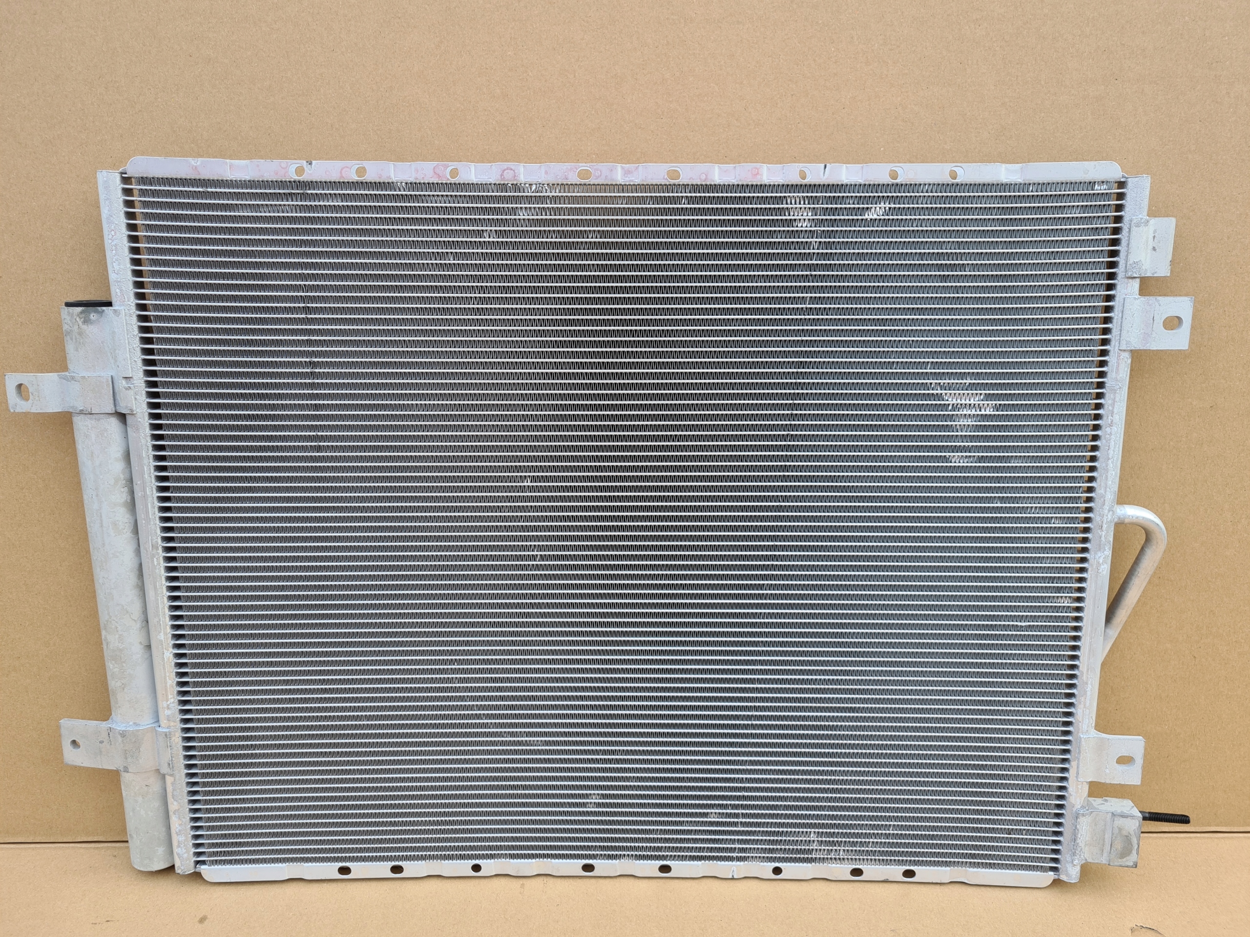 97606-3E930 - КОНДИЦИОНЕР РАДИАТОР KIA SORENTO 2006-2011