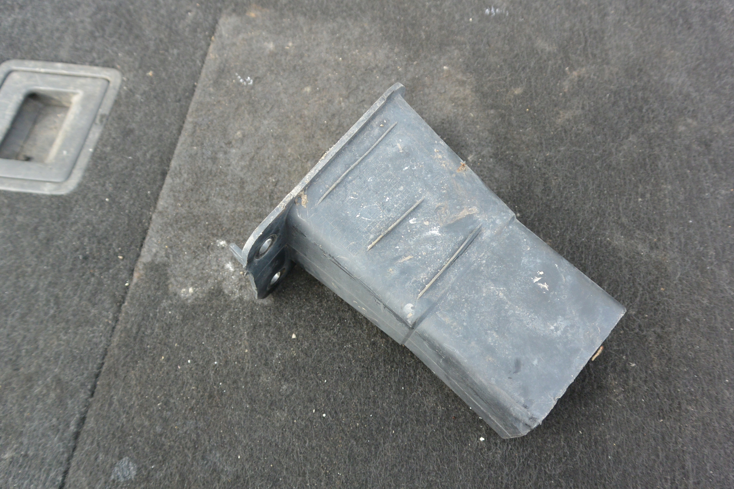 beam tip left CITROEN C4 PICASSO II 9676575880