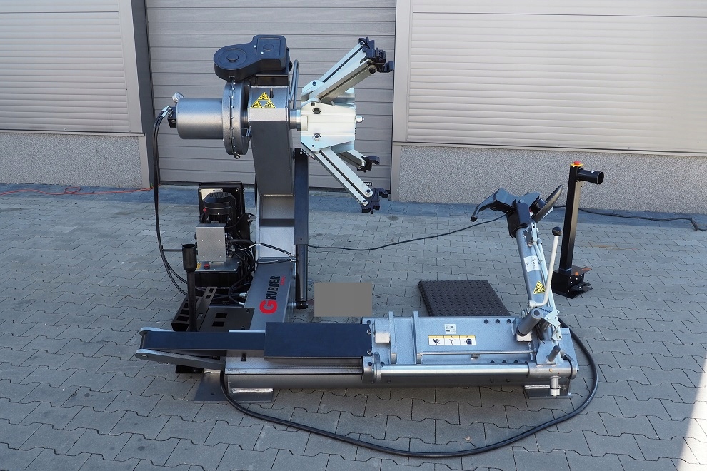 MONTAZOWNICA do kol ciezarowych 56 GRUBBER Weight with packaging 950 kg