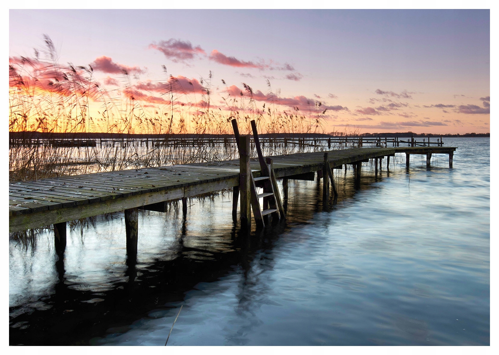 Fototapeta flizelina Západ slunce na dřevěném molu Klid 208x146 lepidlo