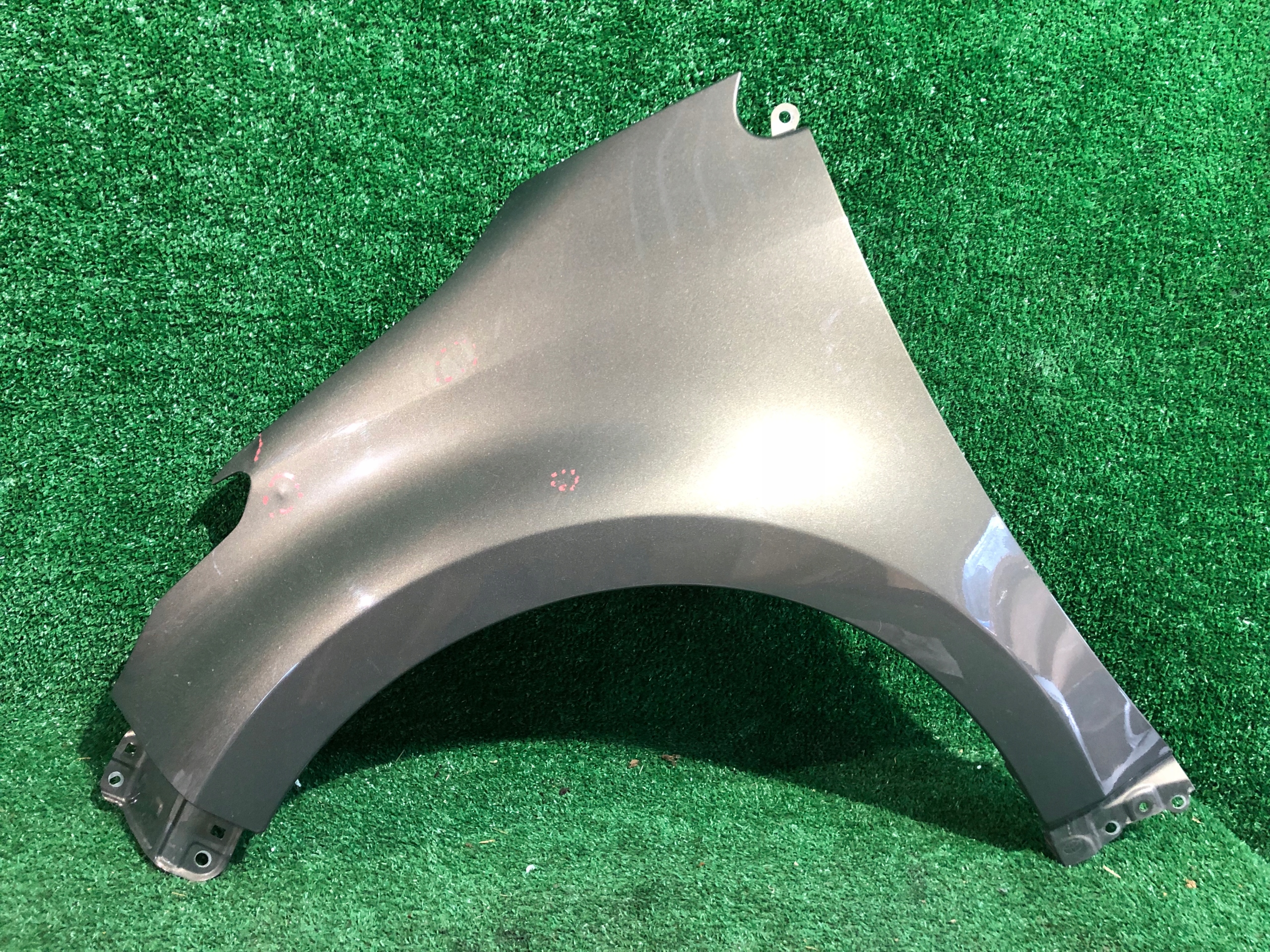 fender front front left TOYOTA YARIS IV