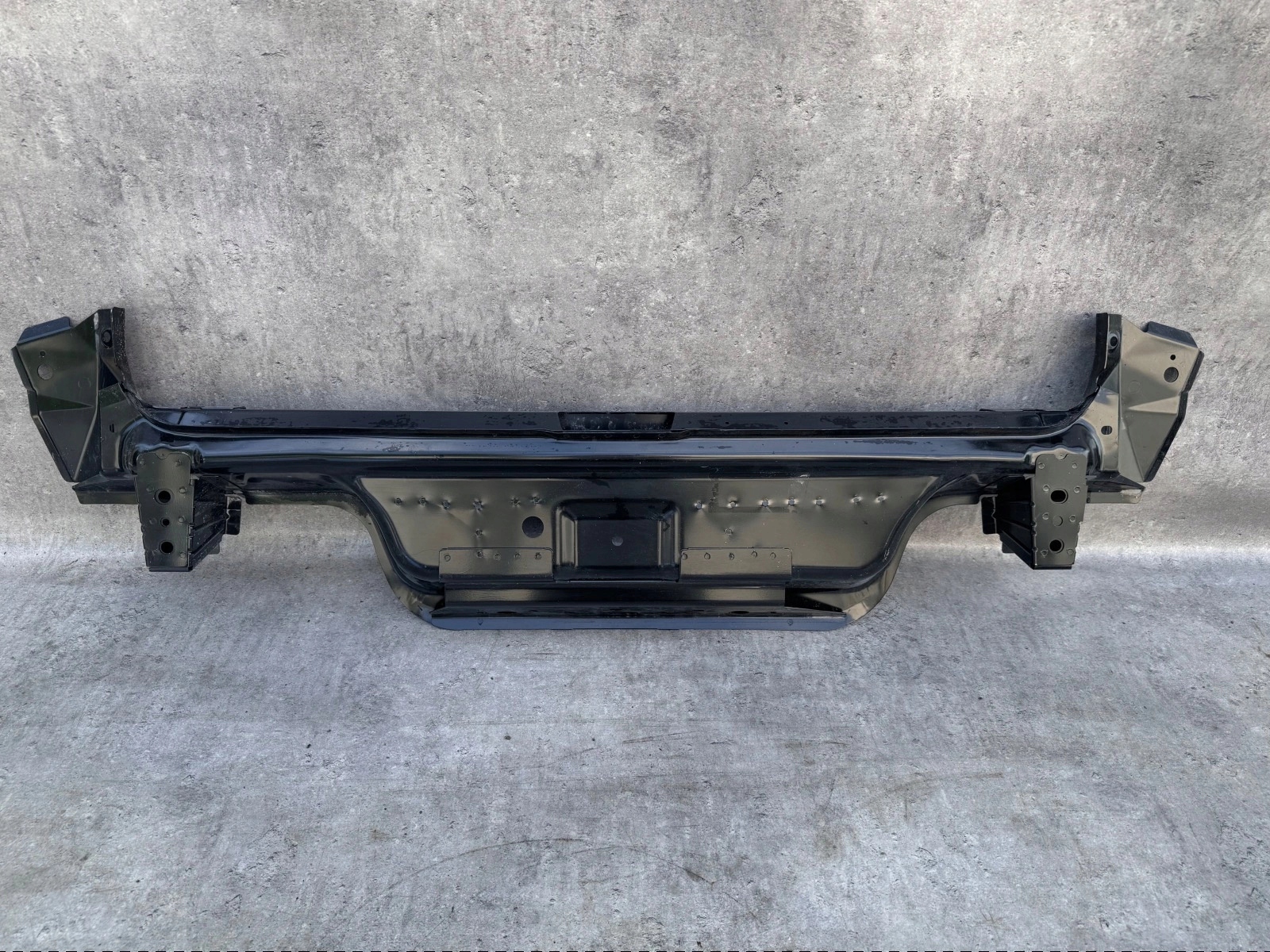 PAS TYŁ SAAB 9-5 SEDAN