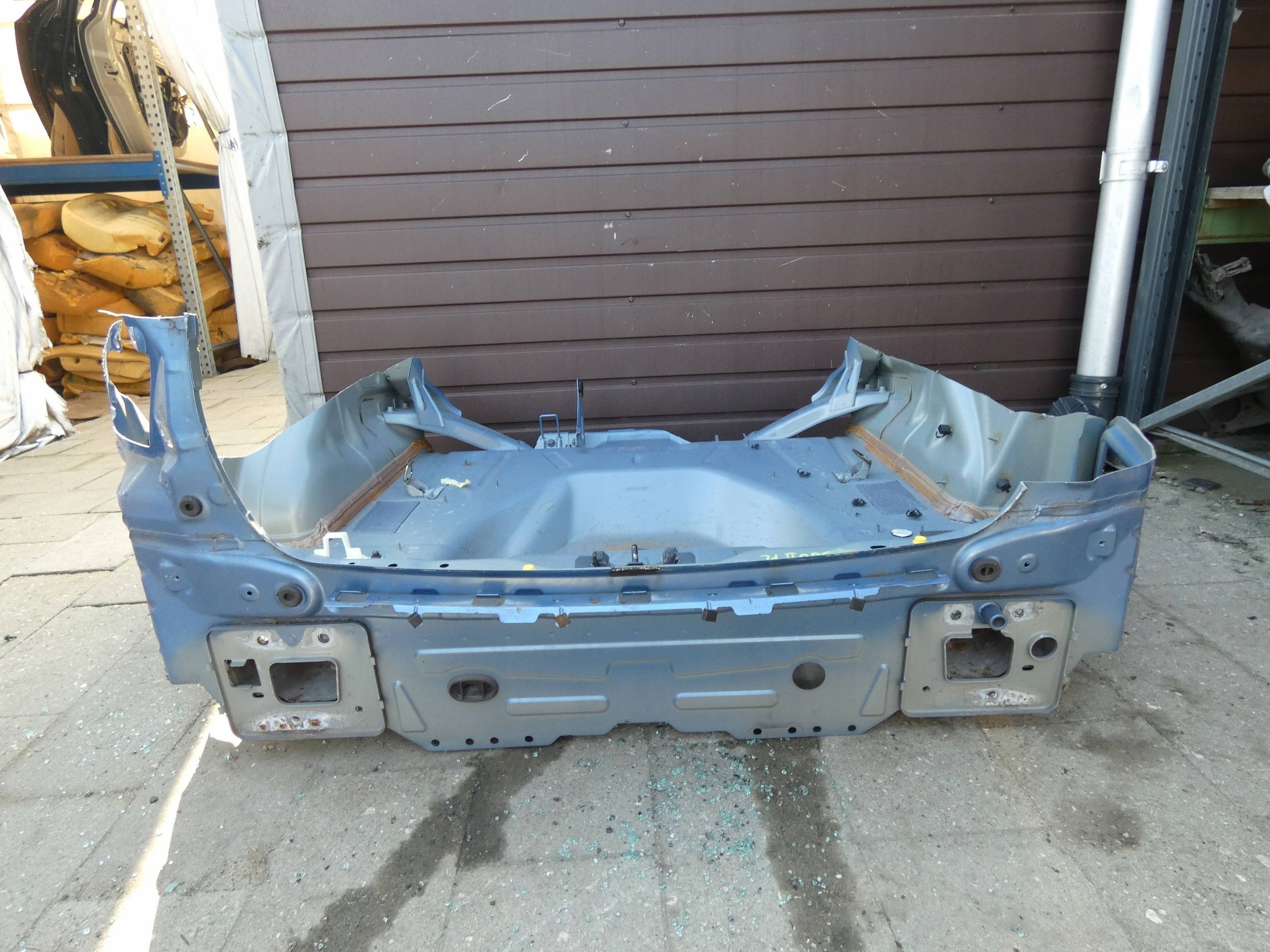 VOLVO S60 II sedan sump rear panel rear part quarter pillar