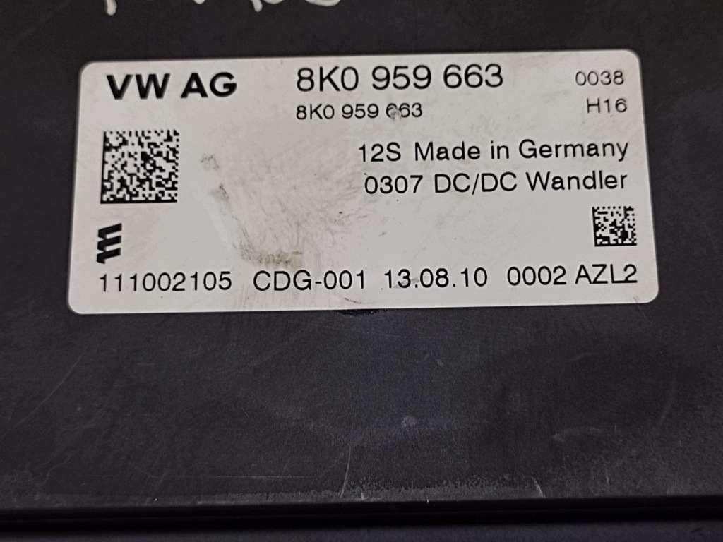 AUDI A4 B8 bedienteil steuergerät batterie 8K0959663